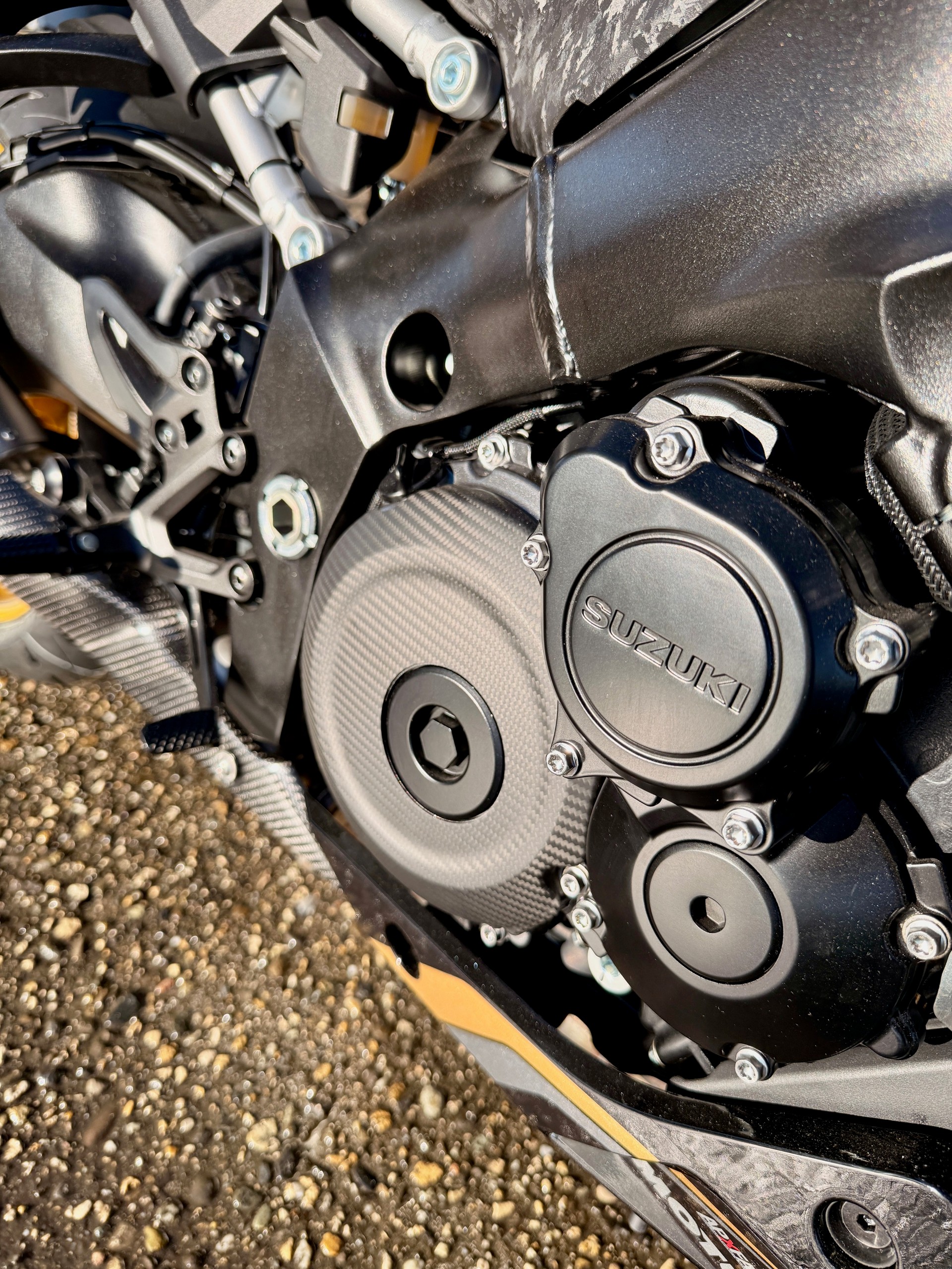 SUZUKI GSX-S 1000-image-3