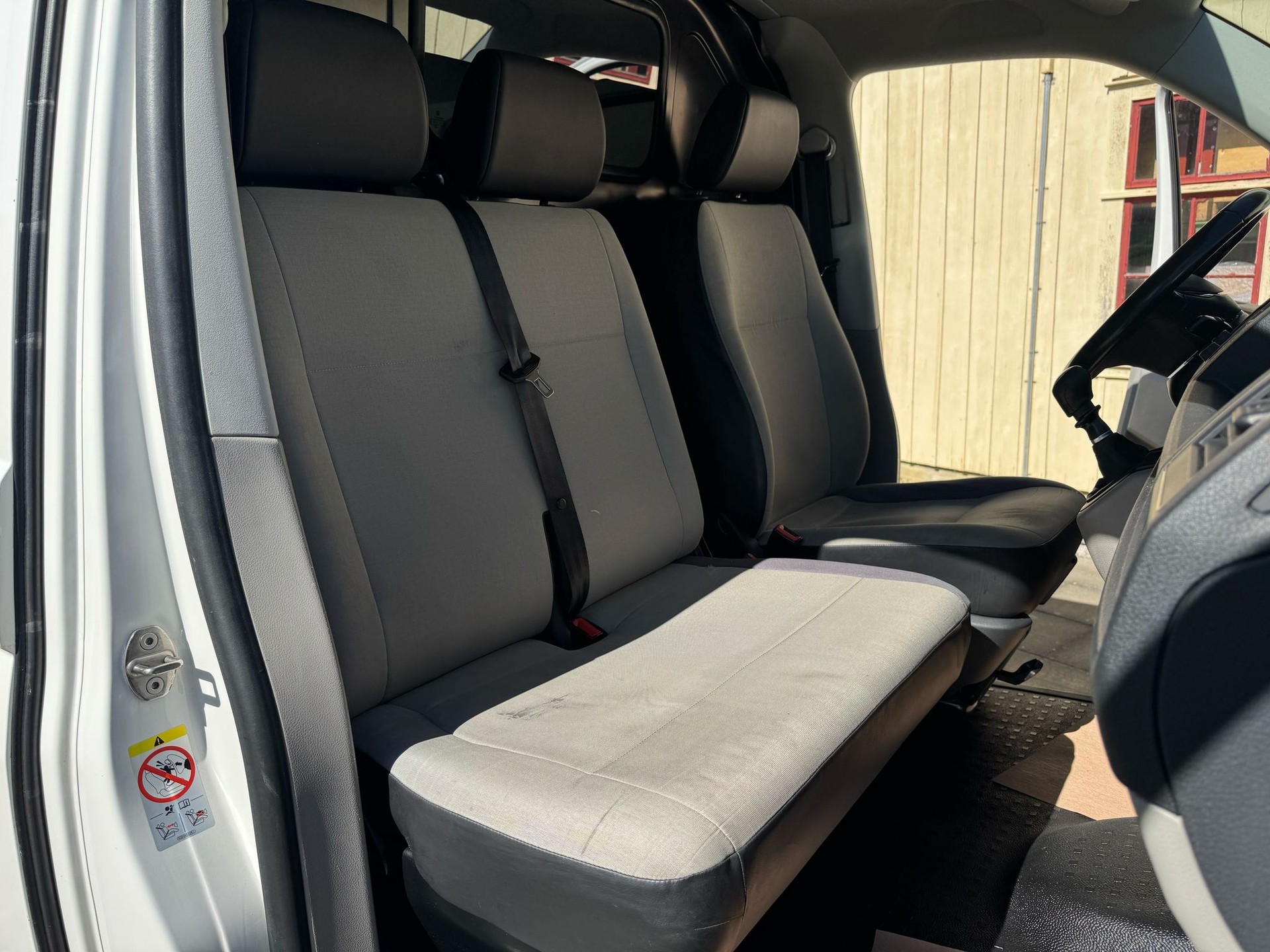 VW T6 2.0 TDI Euro 6-image-12