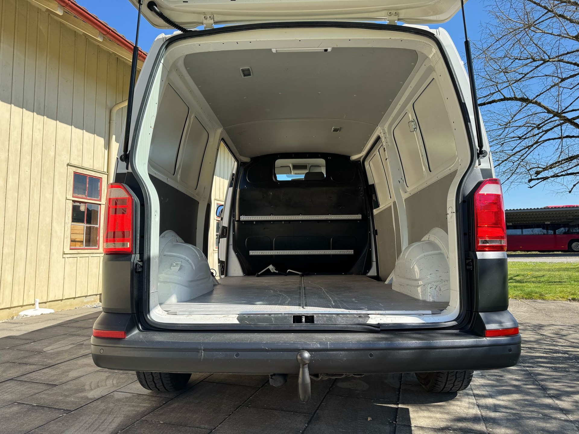 VW T6 2.0 TDI Euro 6-image-10
