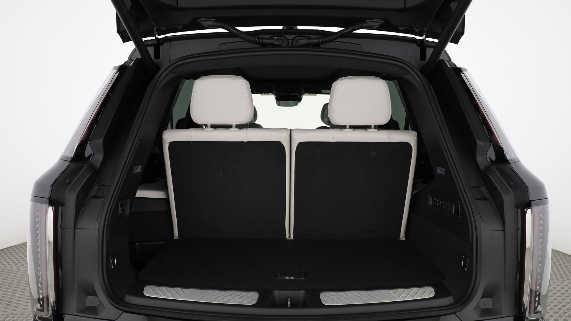 CADILLAC VISTIQ Luxury 91 kWh AWD-image-9