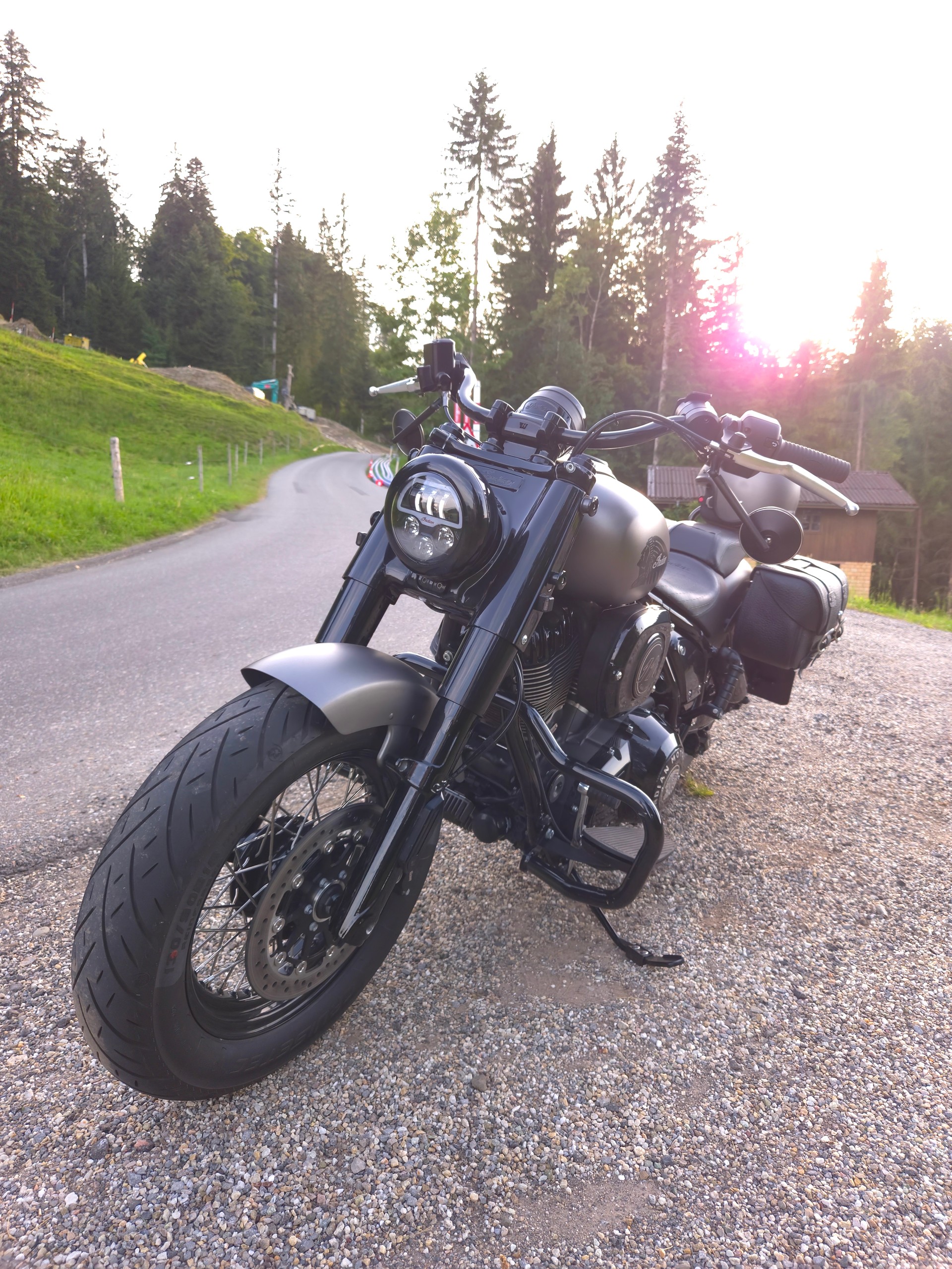 INDIAN Chief Bobber-image-3