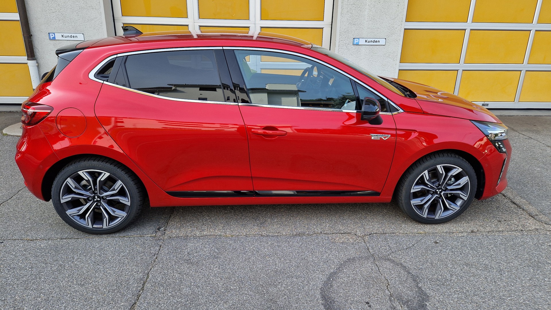 MITSUBISHI COLT 1.6 HEV Instyle-image-5