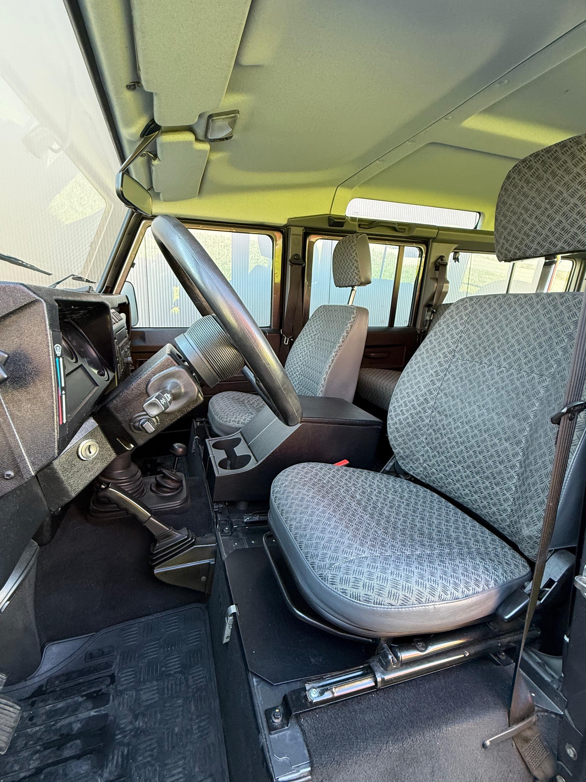 LAND ROVER Defender 110 TD5 bonatti-image-6