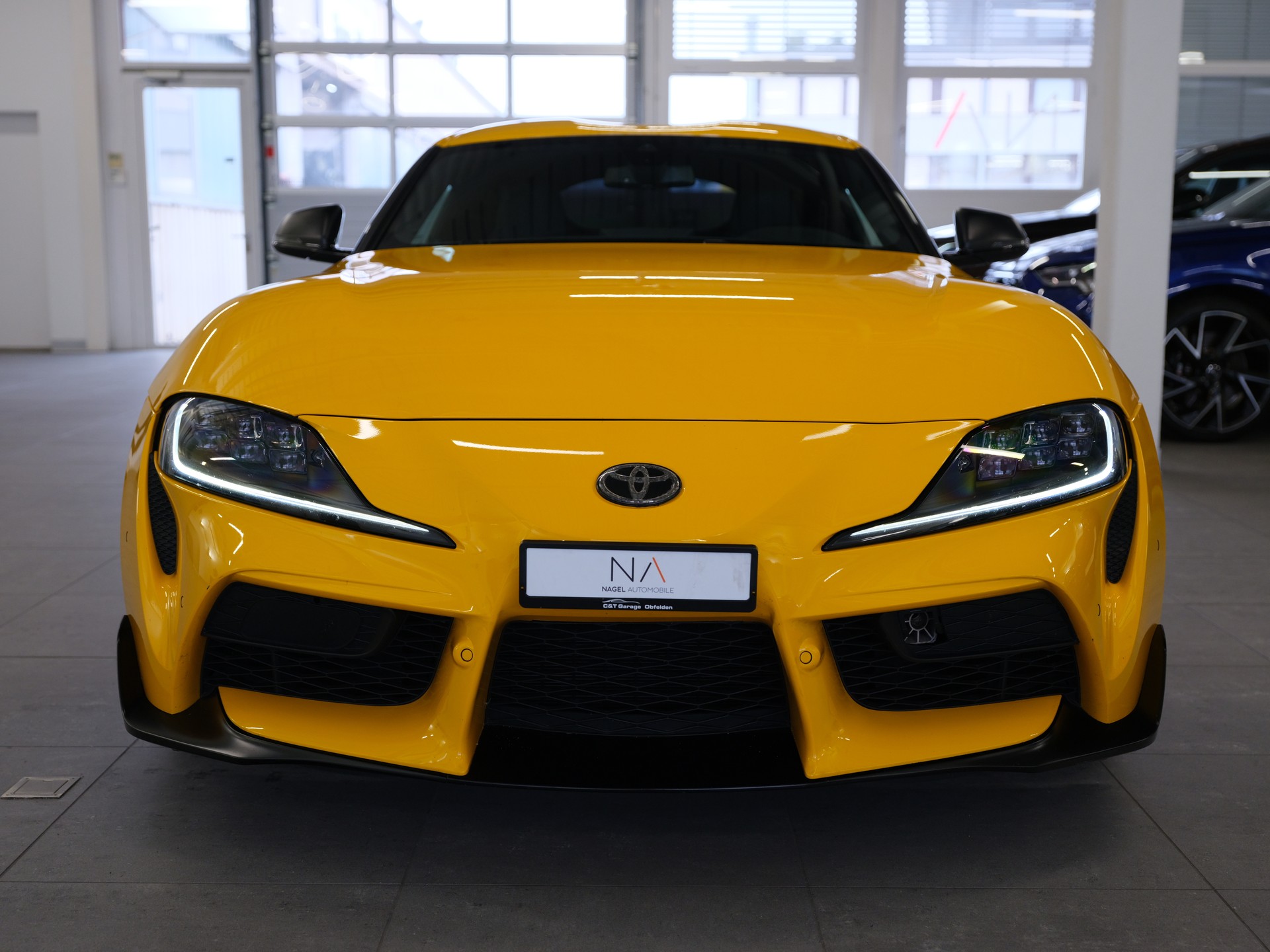 TOYOTA Supra GR 3.0i Turbo Premium Automat 8-showroom-element-2