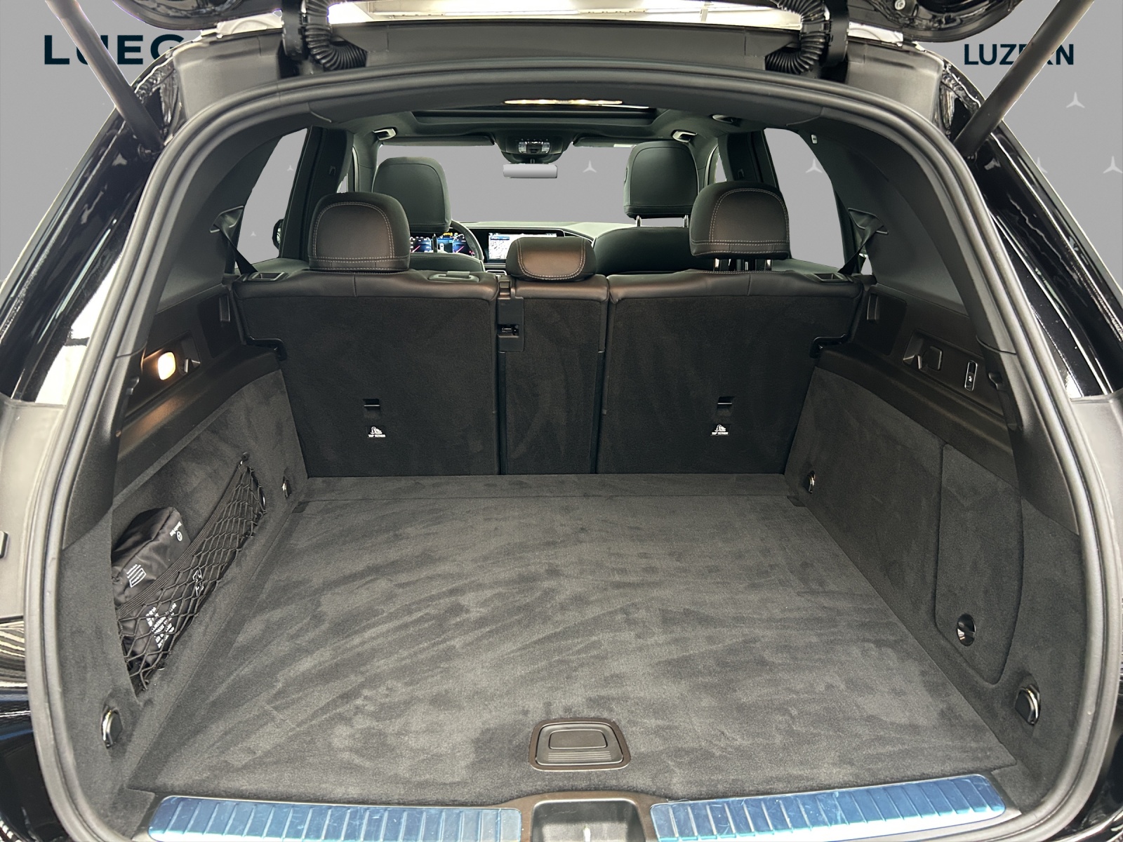 MERCEDES-BENZ GLE 300 d 4Matic 9G-Tronic-image-14