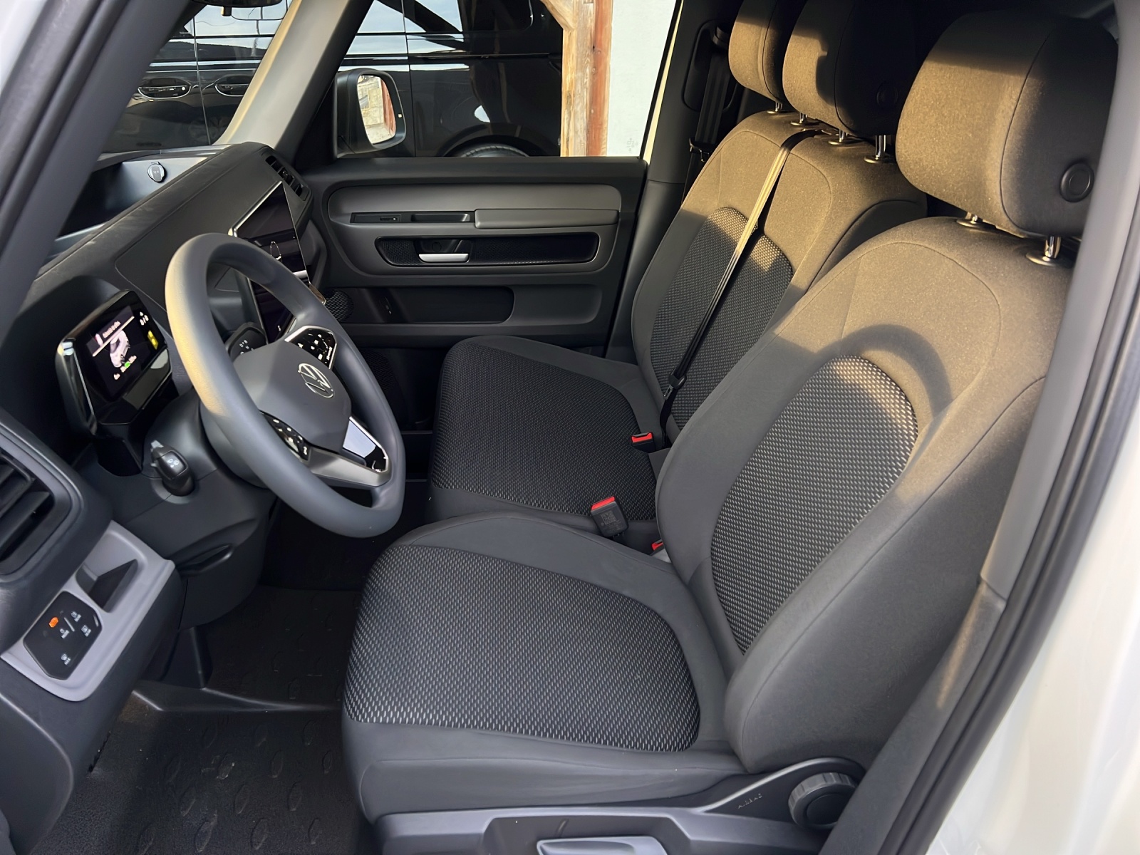 VW ID. Buzz Cargo Pure-image-6
