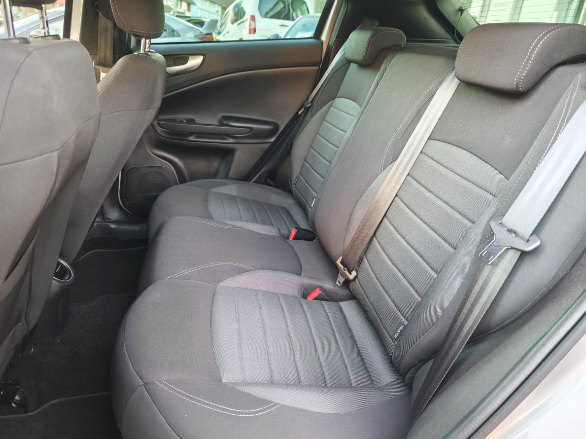 ALFA ROMEO Giulietta 1.4 TB Super-image-9