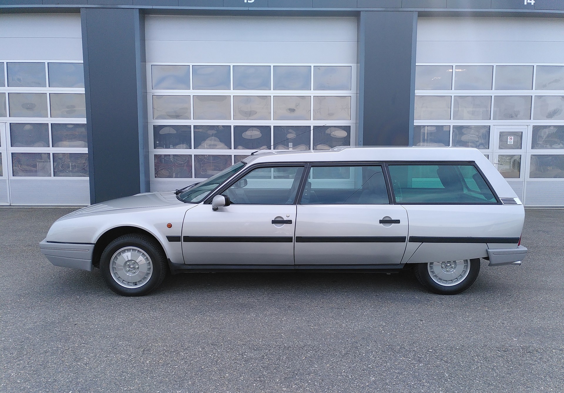CITROEN CX 25 TGI Break 5-Gang-image-4