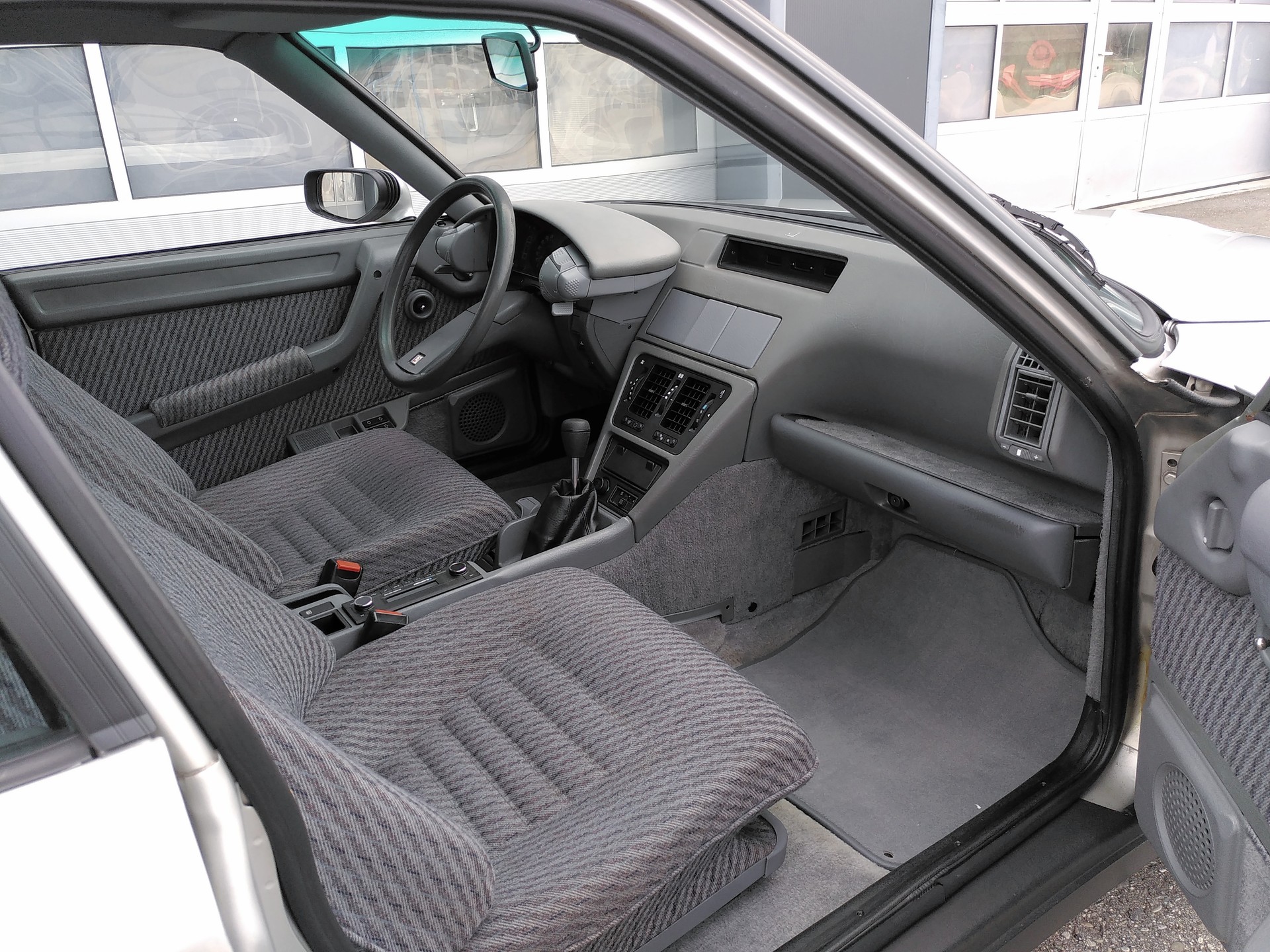 CITROEN CX 25 TGI Break 5-Gang-image-12
