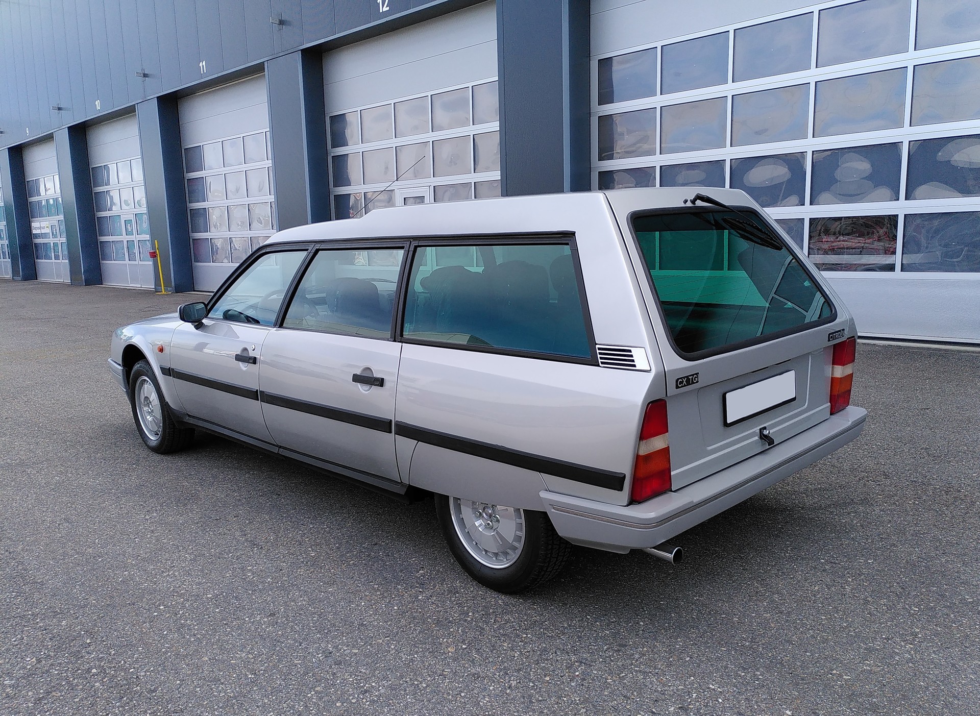 CITROEN CX 25 TGI Break 5-Gang-image-5