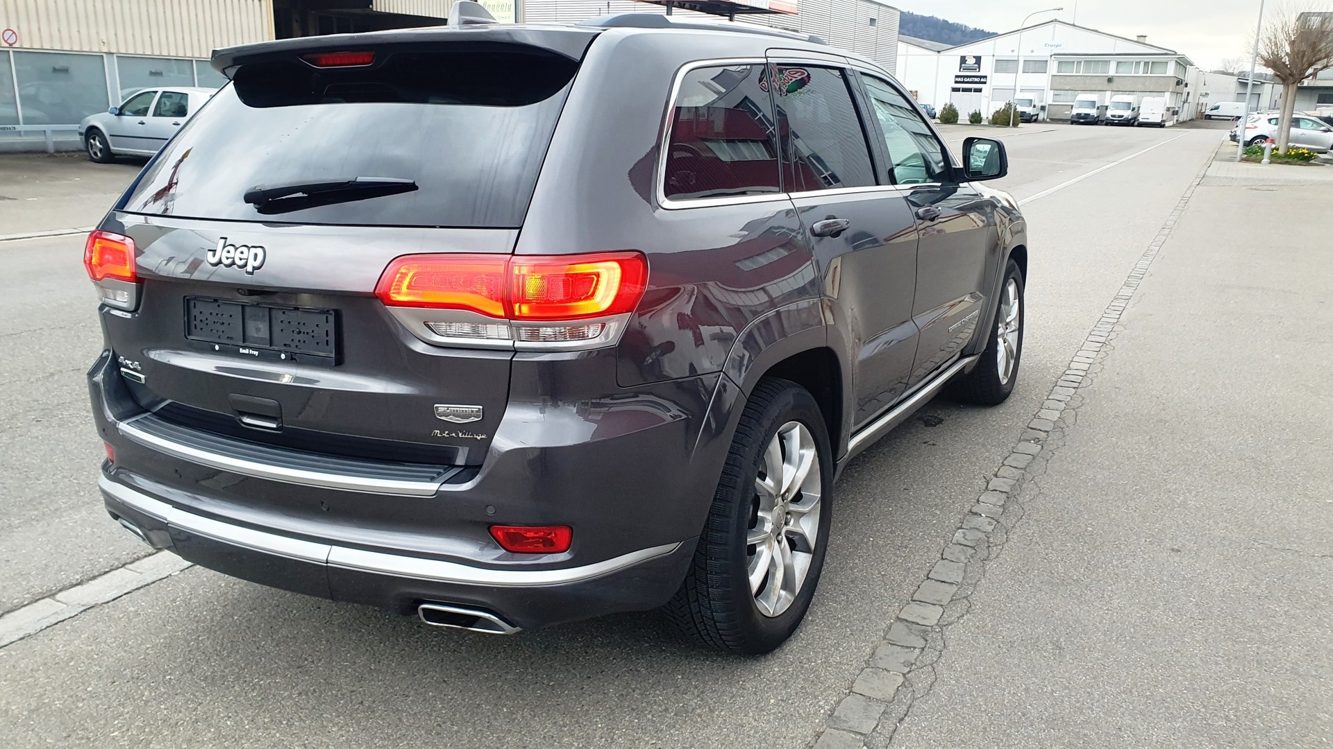 JEEP Grand Cherokee 3.0 CRD Summit Automatic-image-5