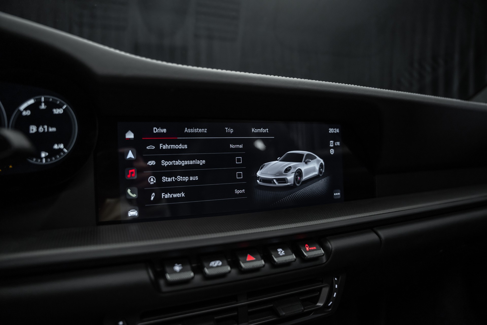 PORSCHE 911 Carrera 4 GTS PDK-image-29