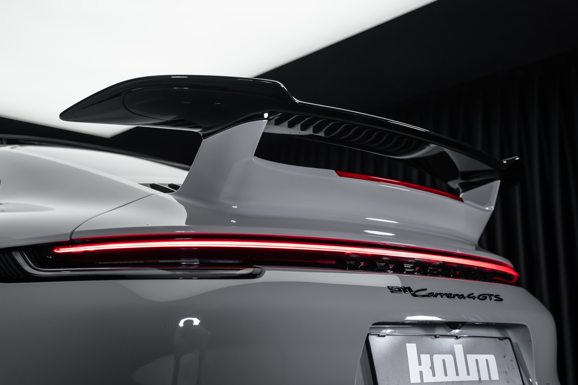 PORSCHE 911 Carrera 4 GTS PDK-image-11