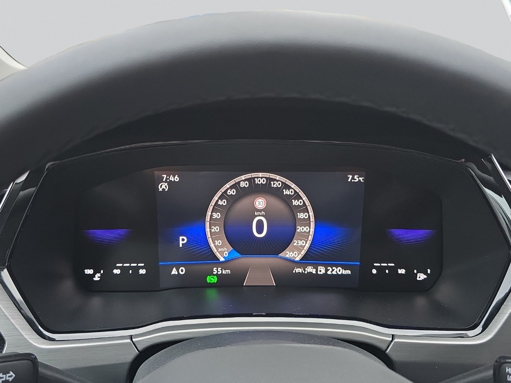 VW Touran 1.5 TSI Comfortline R-Line 7-Plätzer DSG-image-18