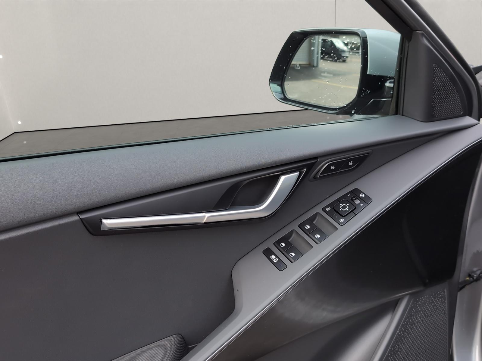 KIA Niro 1.6 GDi Hybrid Style-image-15