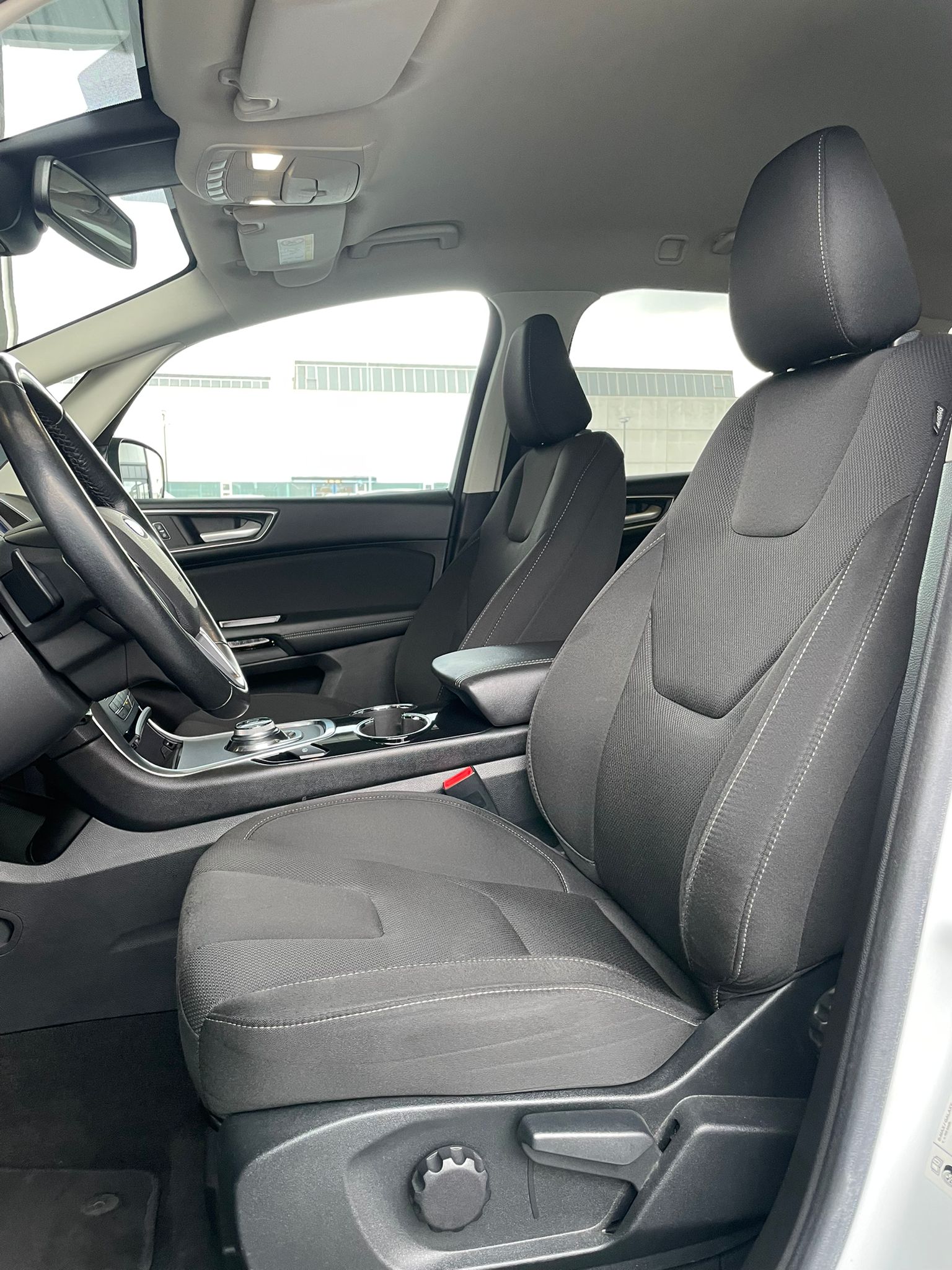 FORD S-Max 2.0 TDCi 190 Titanium-image-5