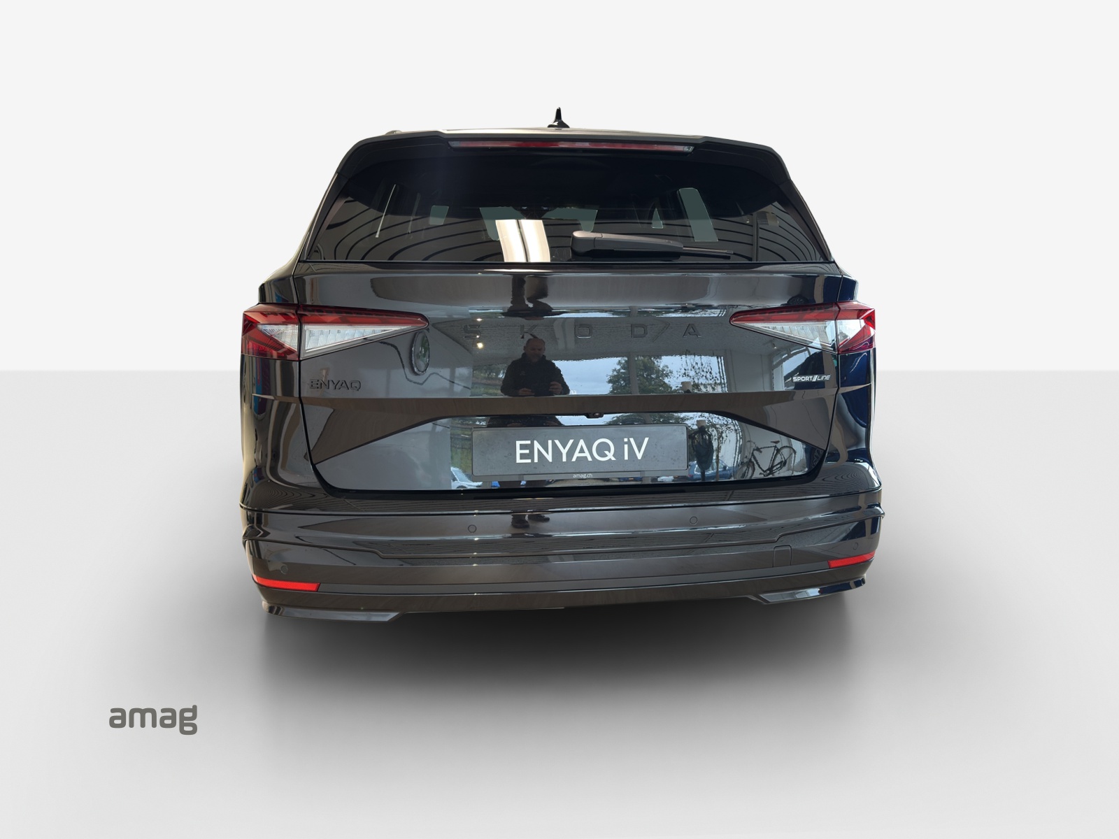SKODA Enyaq 85 Sportline-showroom-element-3