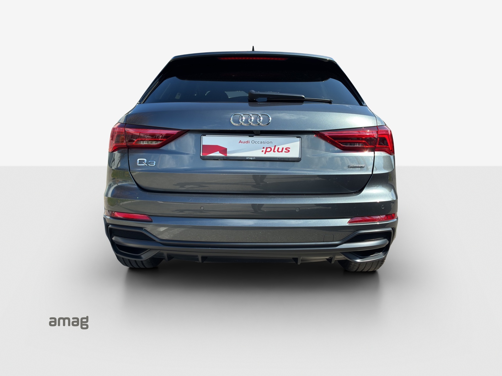 AUDI Q3 40 TDI S line Attraction quattro S-tronic-showroom-element-3