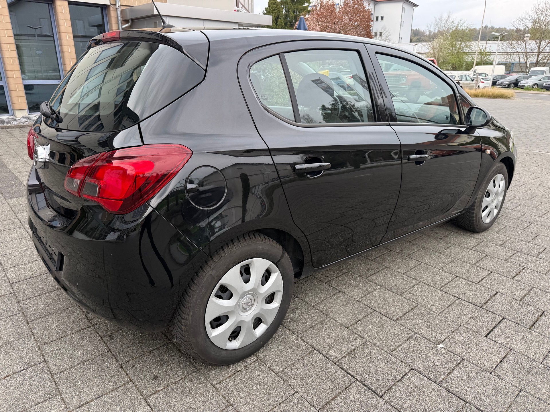 OPEL Corsa 1.4 TP Cosmo Automatic-image-4