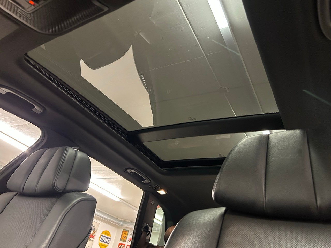 BMW X5M-image-8