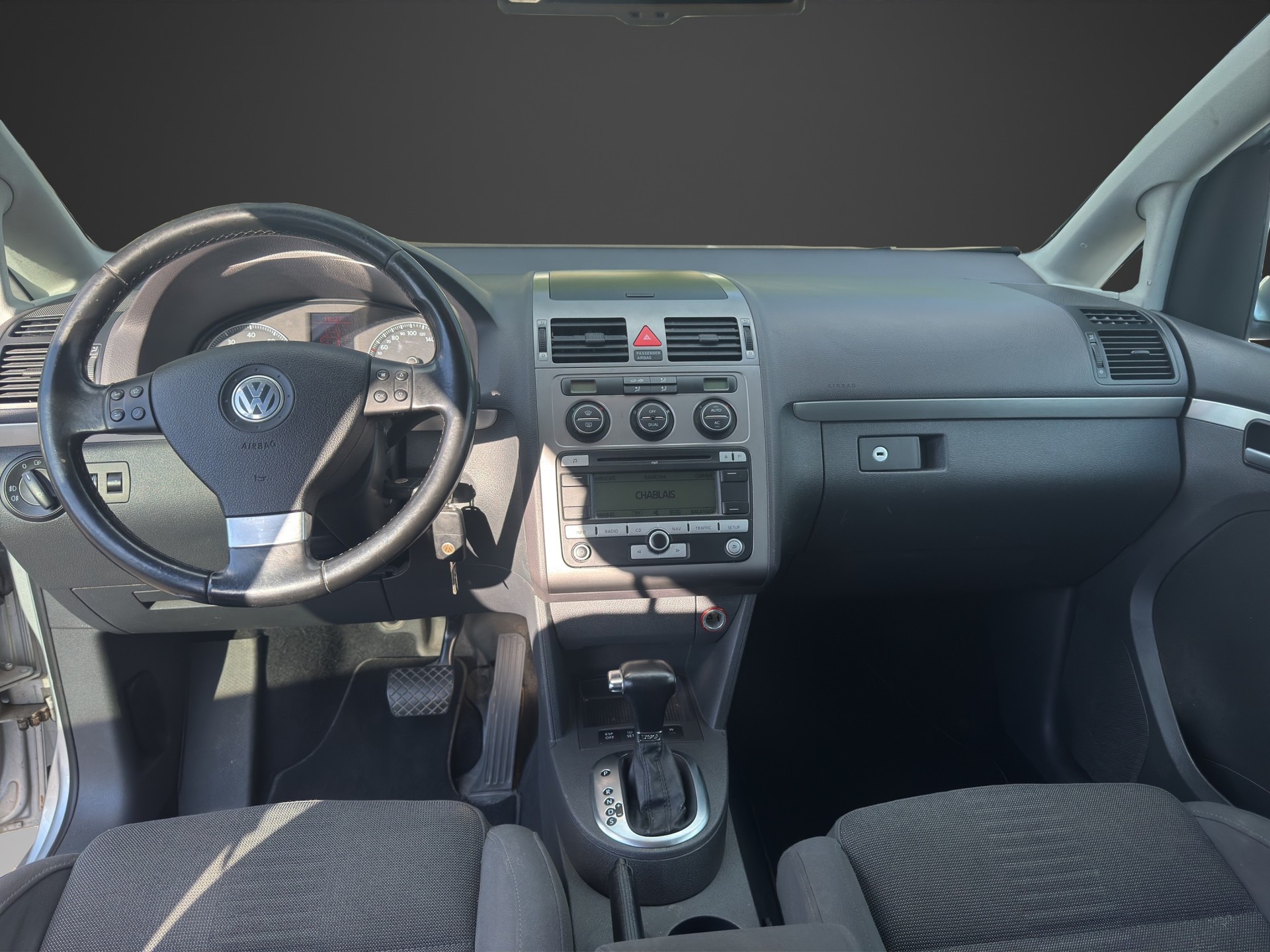 VW Touran 1.4 TSI Highline-image-8