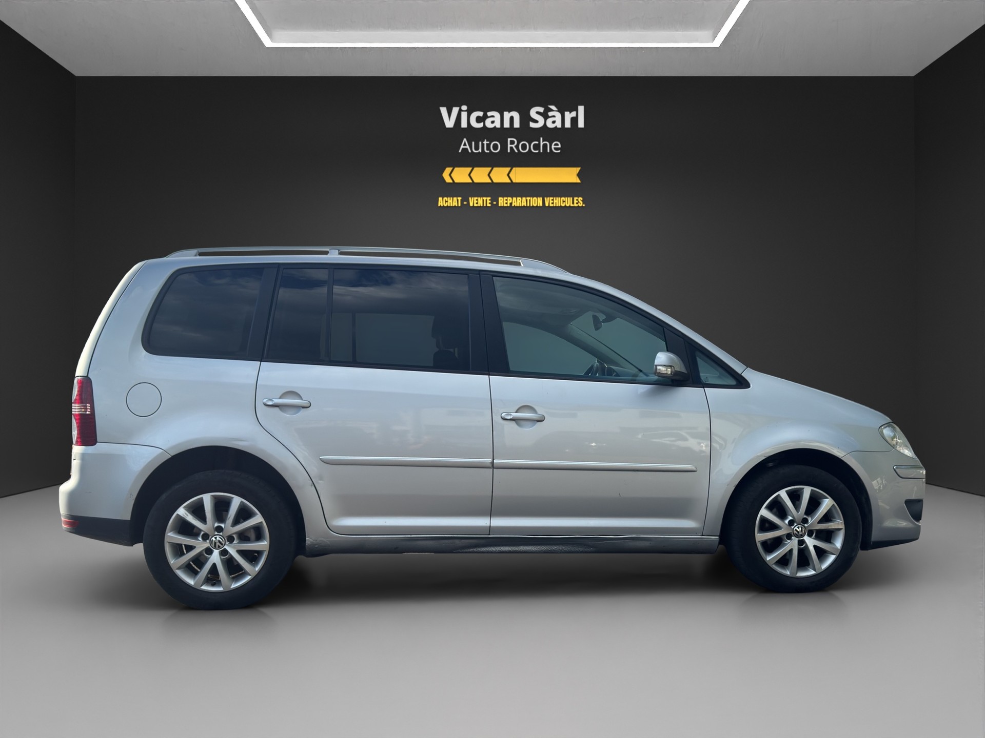 VW Touran 1.4 TSI Highline-image-3
