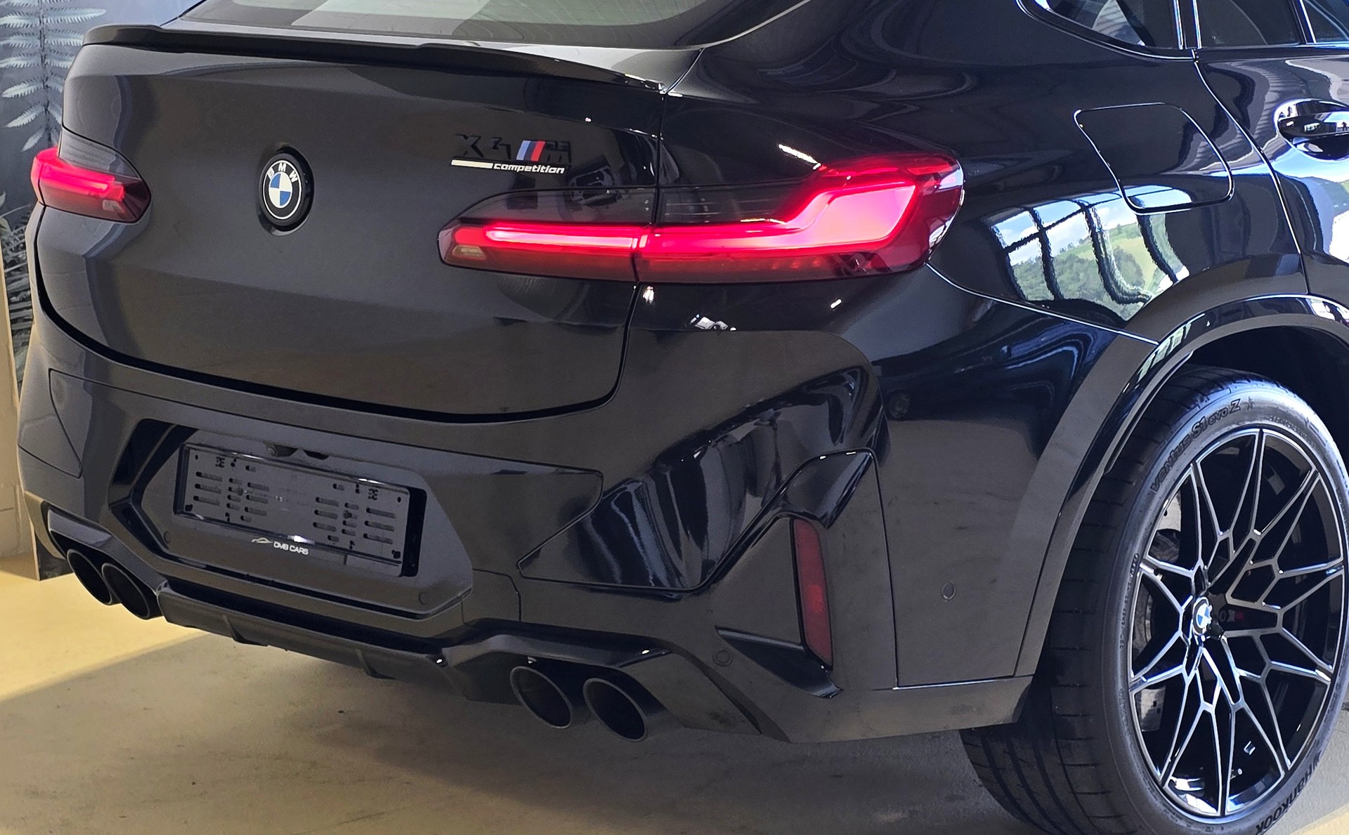 BMW X4M xDrive M Competition Steptronic-image-6