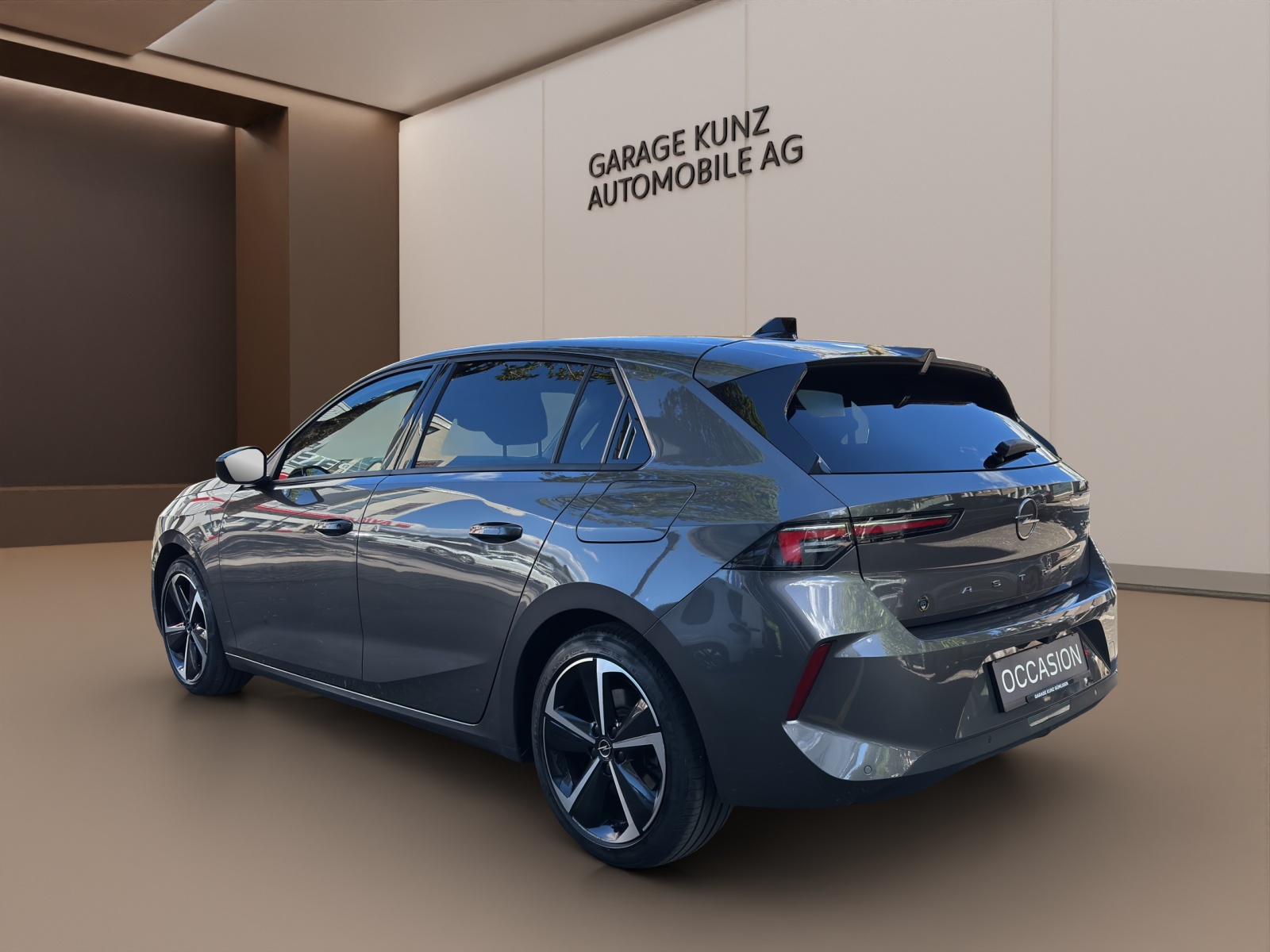 OPEL Astra 1.6 PHEV Turbo Swiss A-showroom-element-2