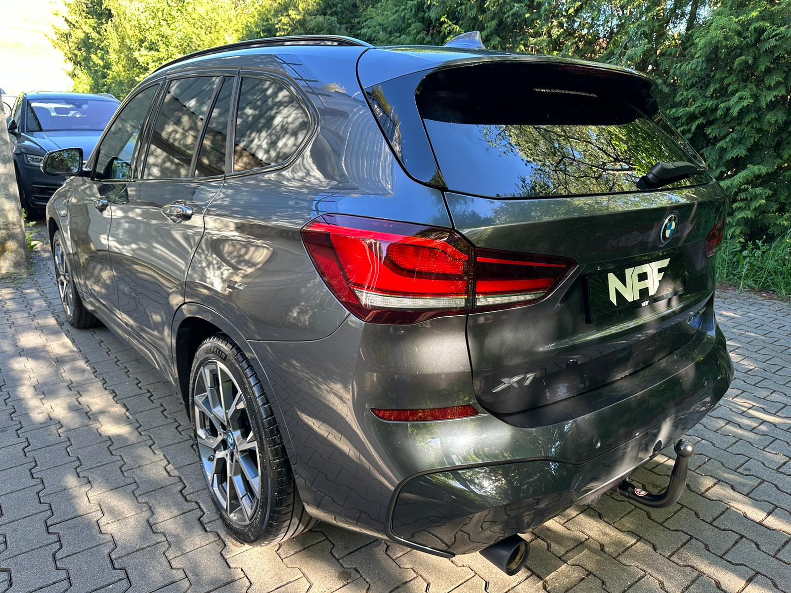 BMW X1 xDrive 25e M Sport Steptronic-showroom-element-2