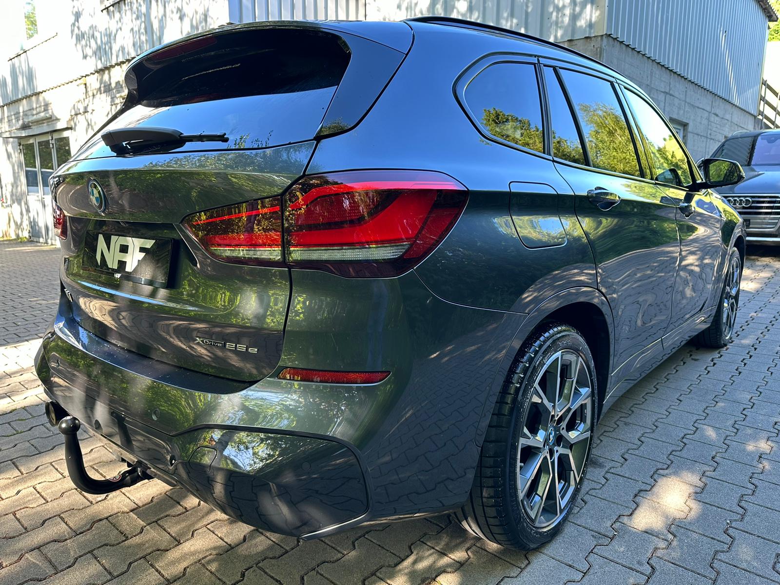 BMW X1 xDrive 25e M Sport Steptronic-image-4