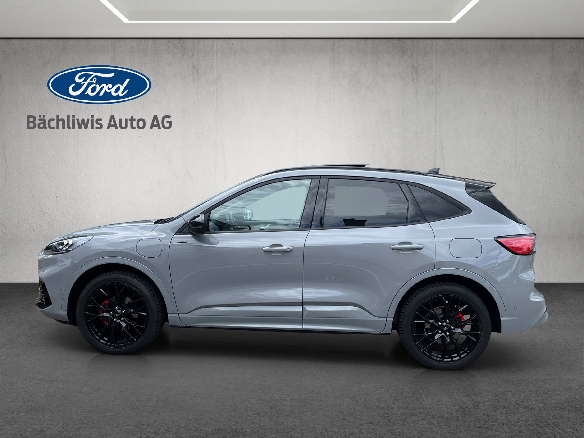 FORD Kuga 2.5 Plug-in Hybrid Graphite Tech Edition-showroom-element-1
