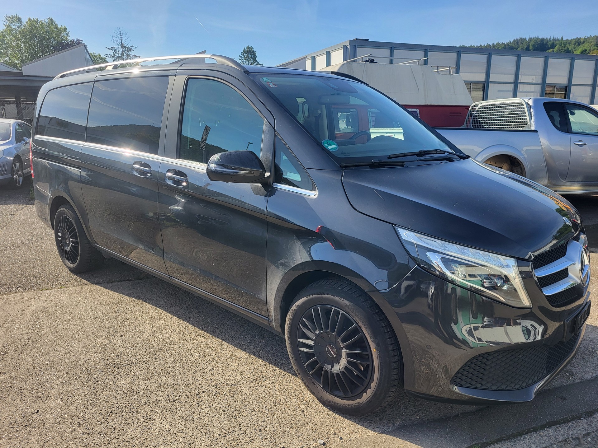 MERCEDES-BENZ V 250 d kompakt 4Matic 9G-Tronic-image-2