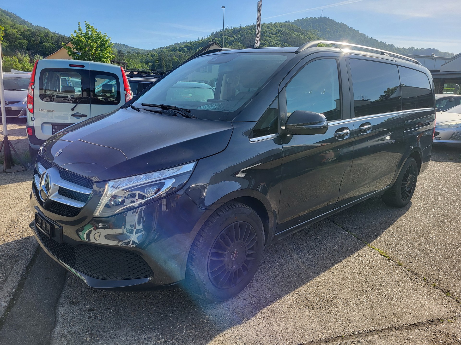 MERCEDES-BENZ V 250 d kompakt 4Matic 9G-Tronic-image-1