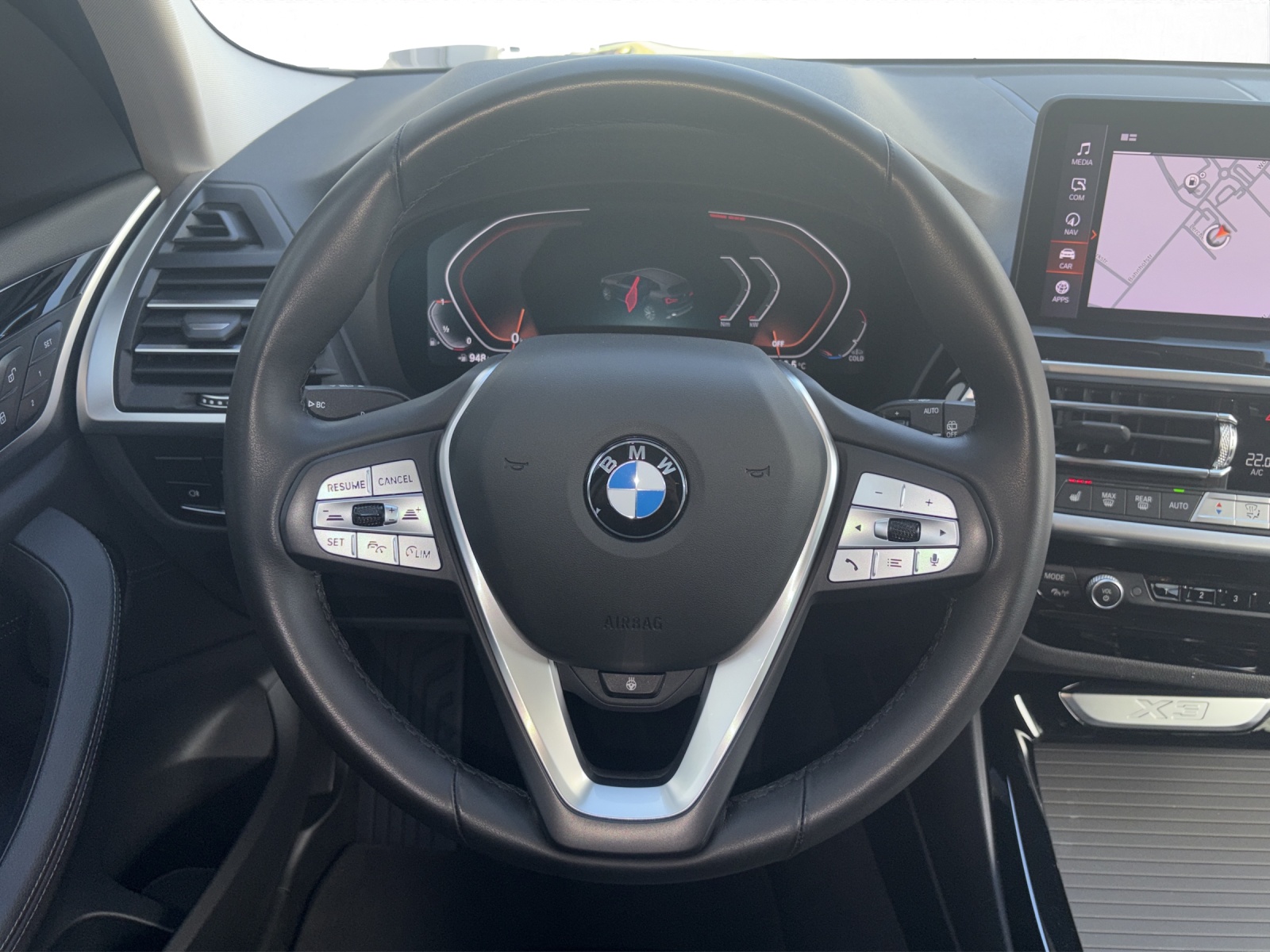 BMW X3 20i xDrive-image-10