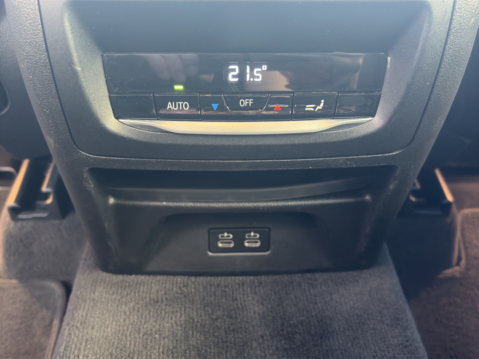 BMW X3 20i xDrive-image-14