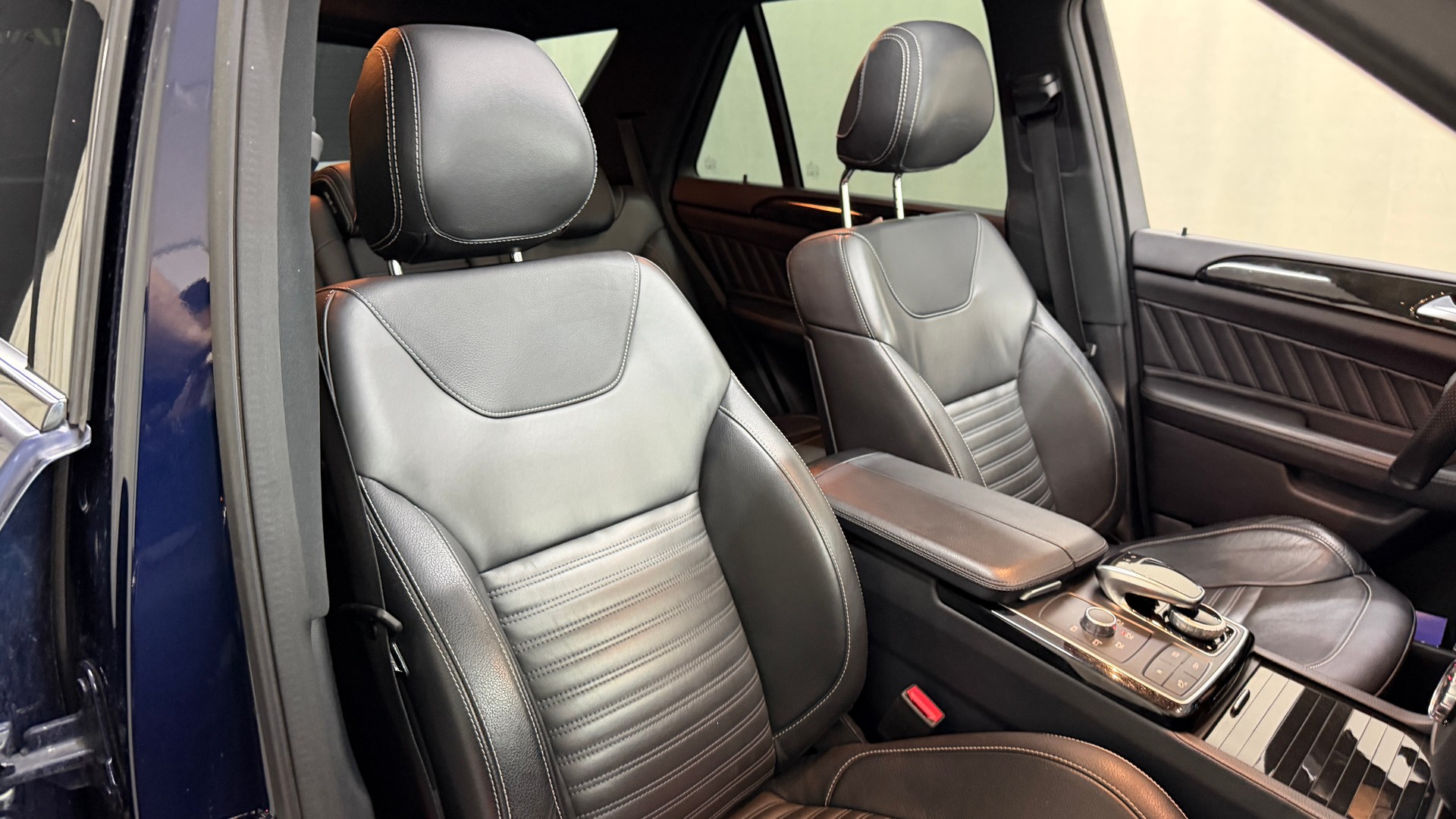 MERCEDES-BENZ GLE 400 Executive 4Matic 7G-Tronic-image-10