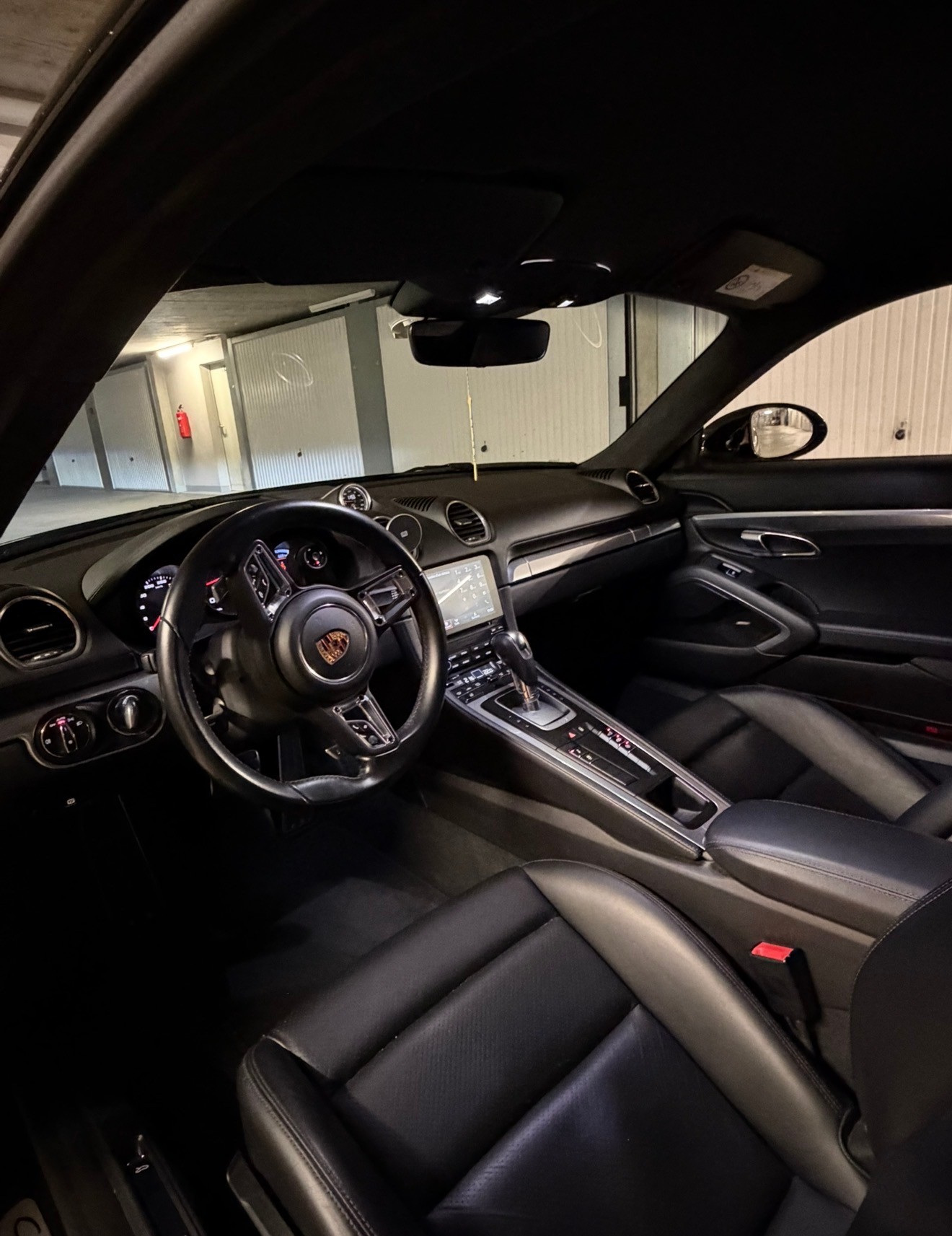 PORSCHE 2.5 GTS PDK-image-3