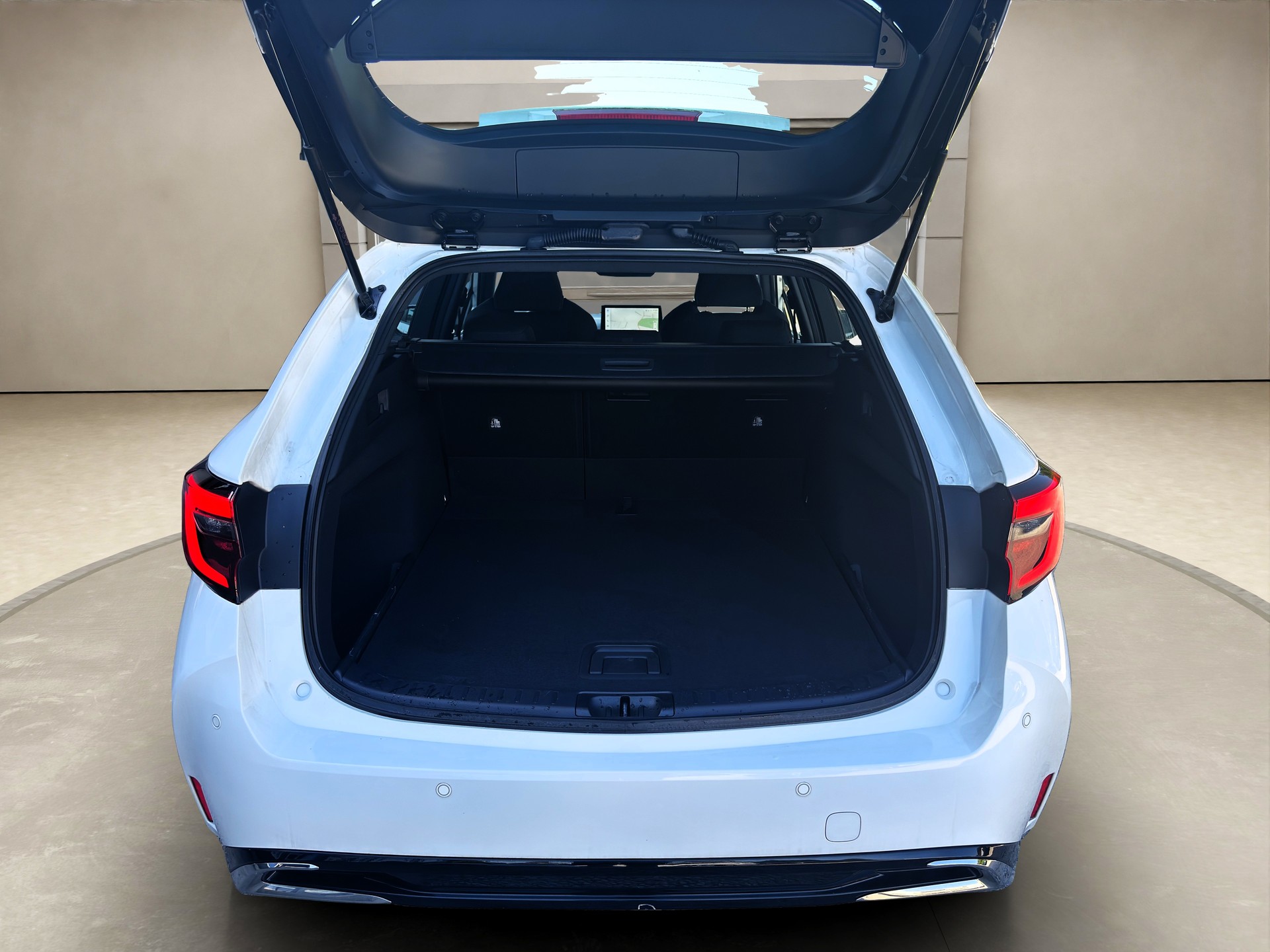 TOYOTA Corolla Touring Sports 1.8 HSD Comfort e-CVT-image-15