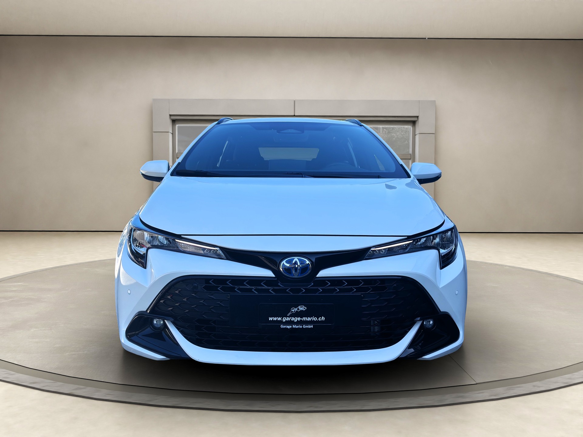 TOYOTA Corolla Touring Sports 1.8 HSD Comfort e-CVT-image-1