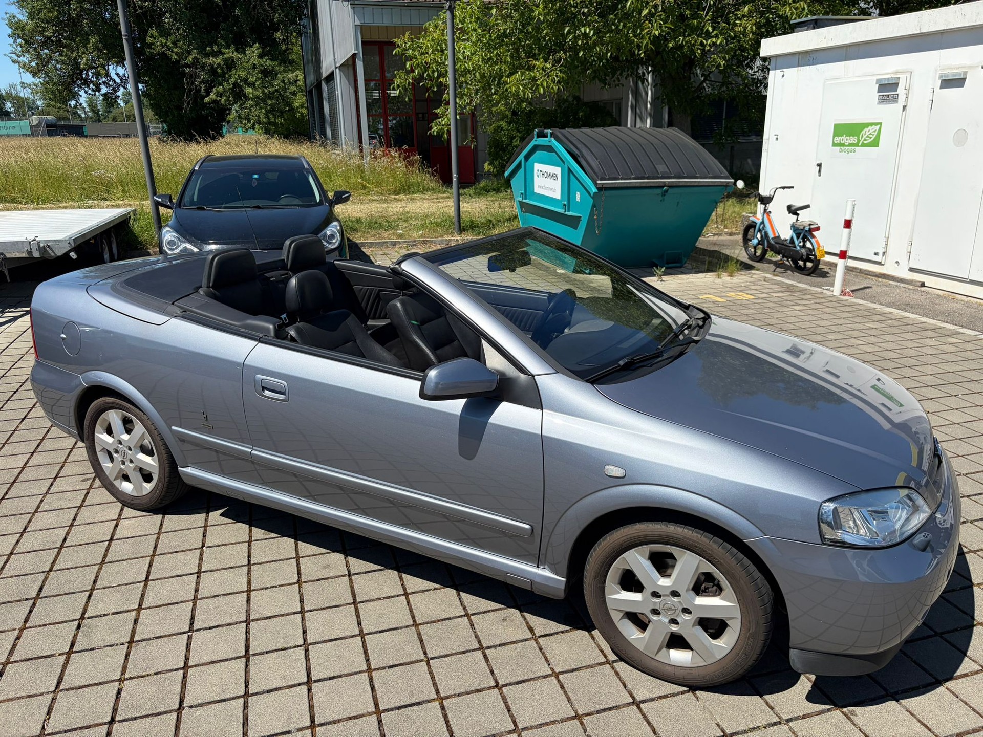 OPEL Astra Cabriolet 2.2i 16V-image-10
