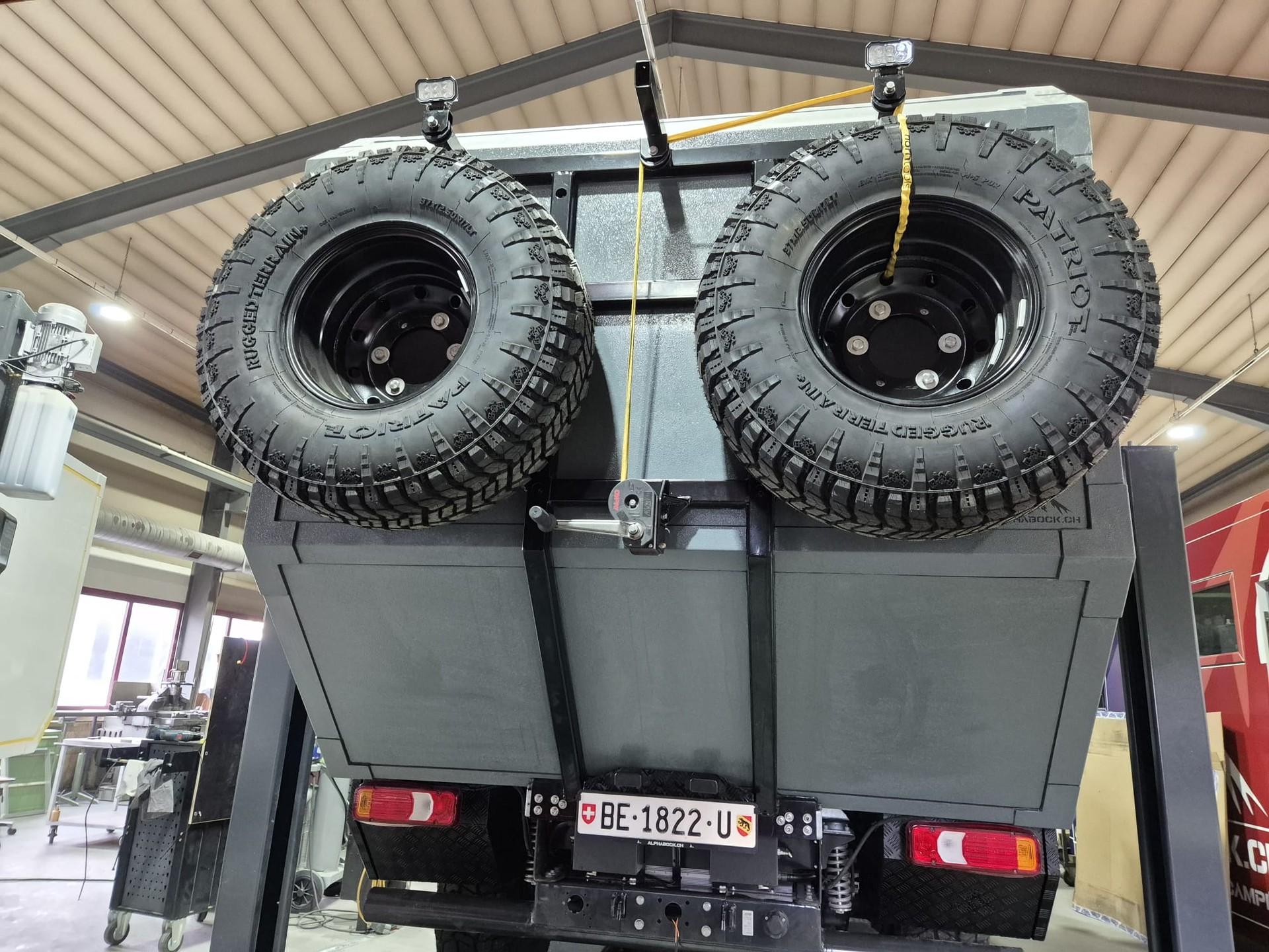 IVECO Daily 4x4 7t Version-showroom-element-1