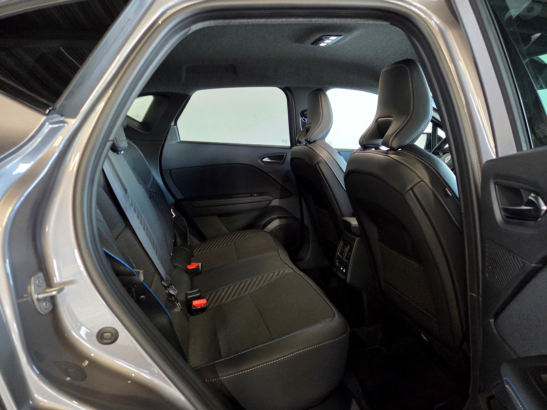 RENAULT Captur 1.8 E-Tech esprit Alpine-image-20