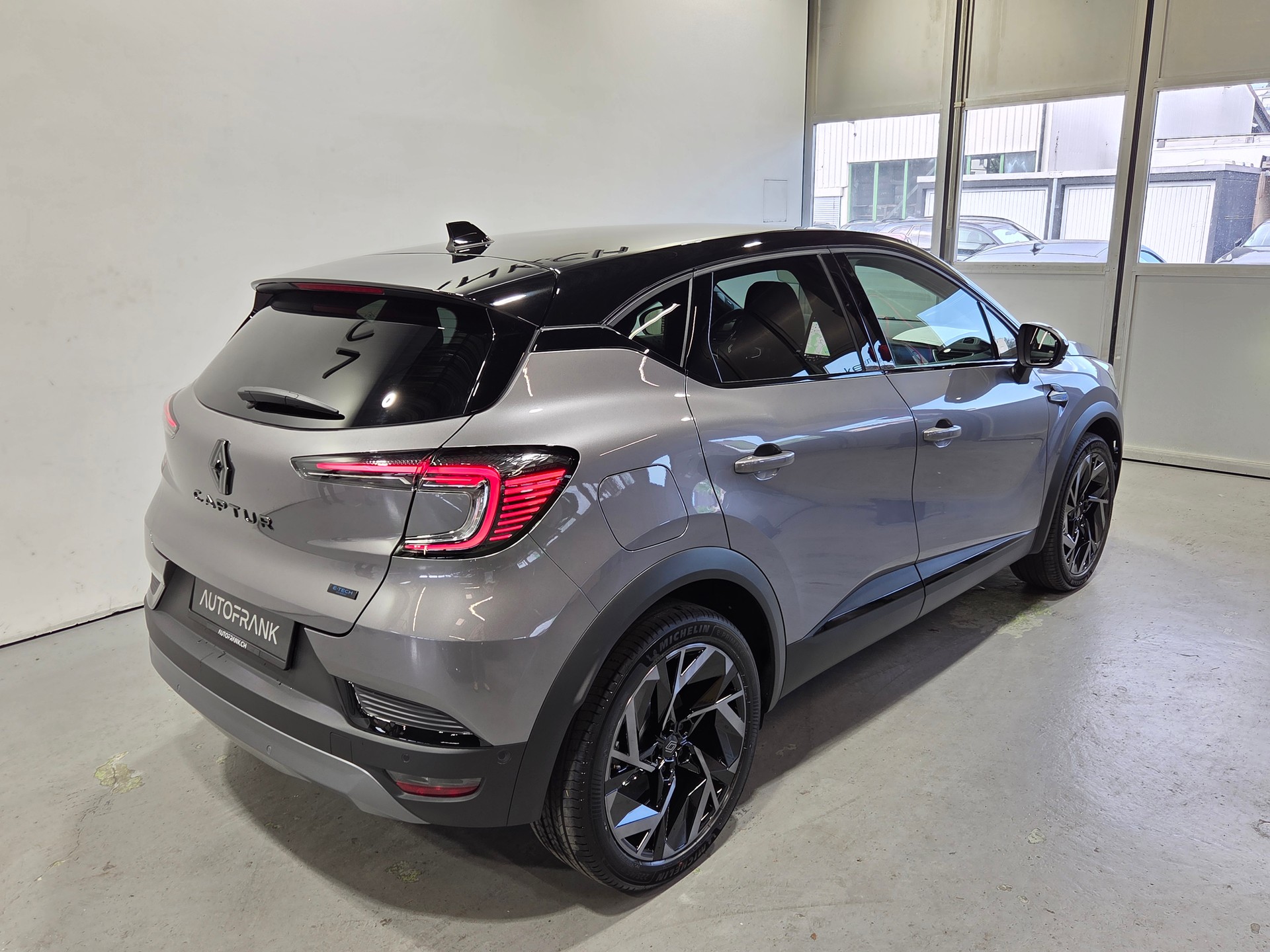 RENAULT Captur 1.8 E-Tech esprit Alpine-image-16