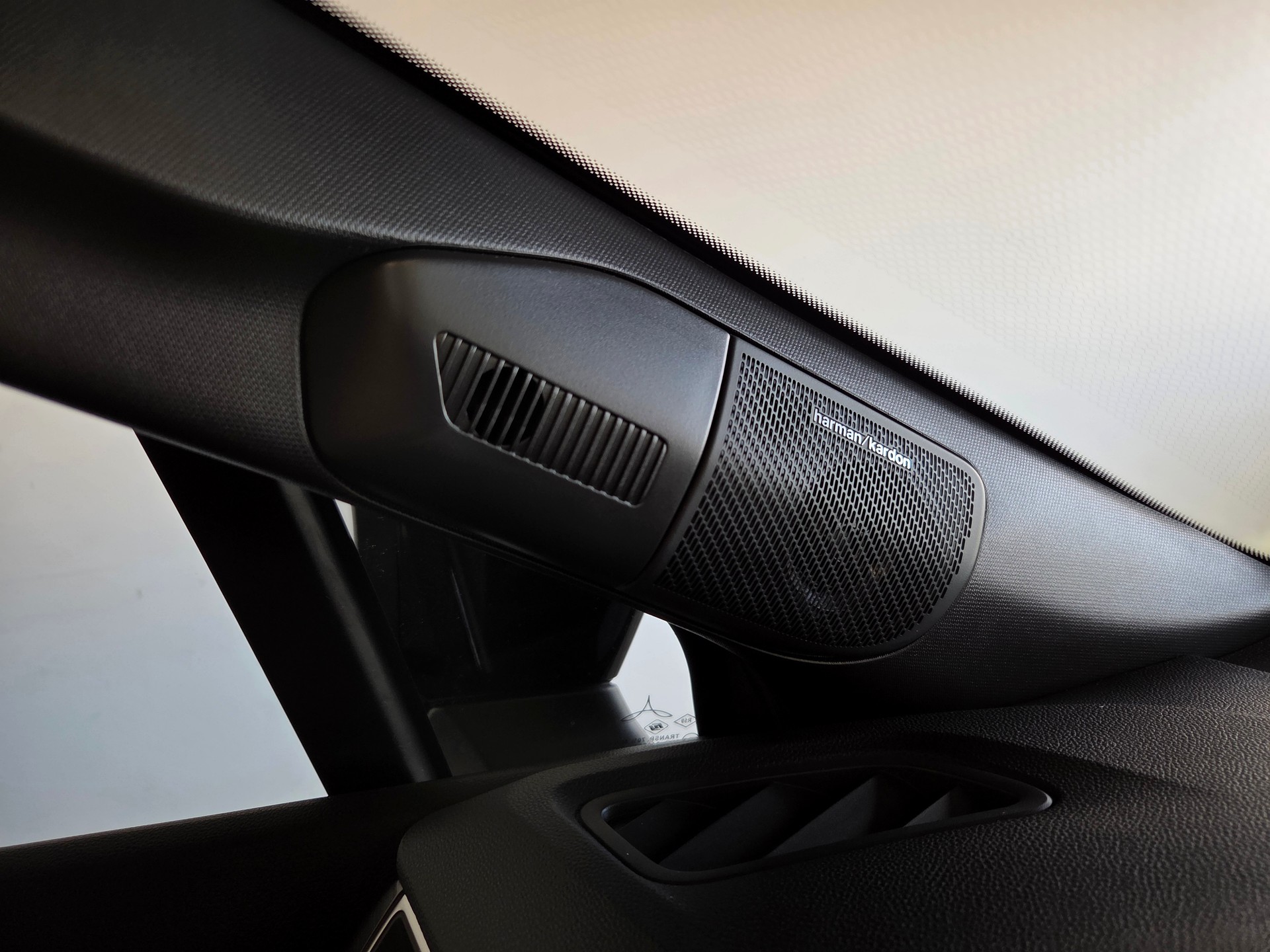 RENAULT Captur 1.8 E-Tech esprit Alpine-image-14