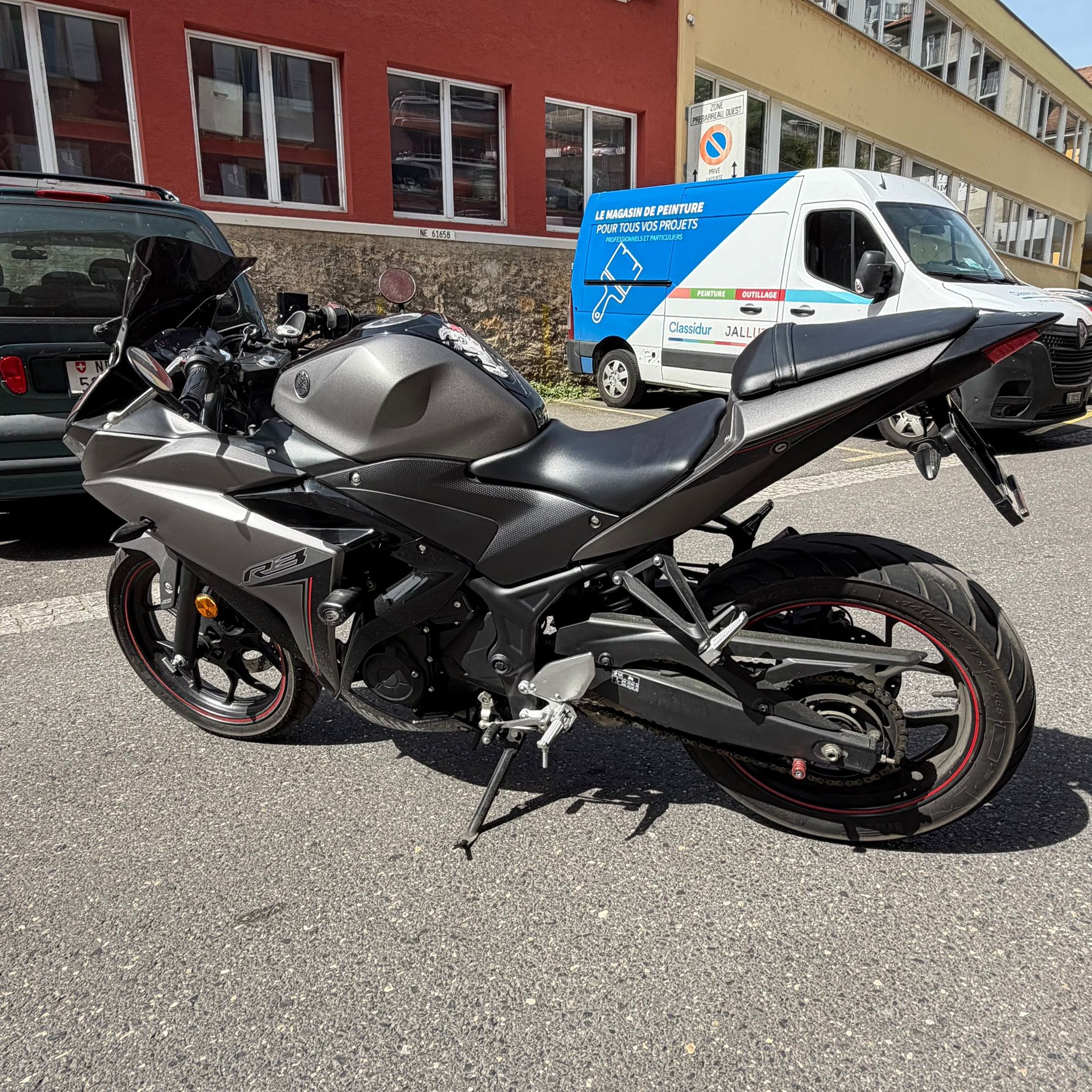 YAMAHA YZF-R3 ABS-image-3