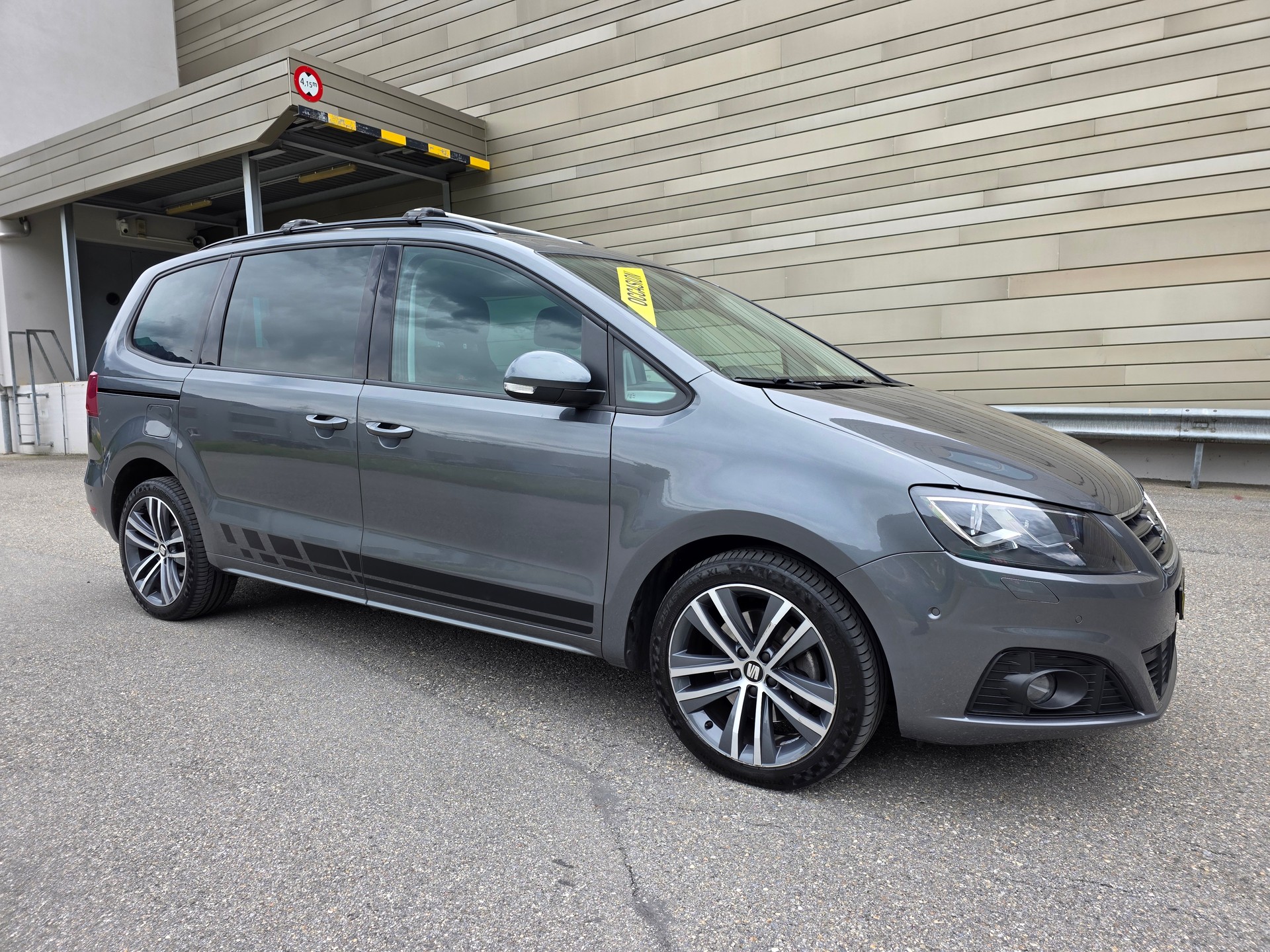 SEAT Alhambra 2.0 TDI FR Line 4Drive 7 Plätzer AHK-showroom-element-1