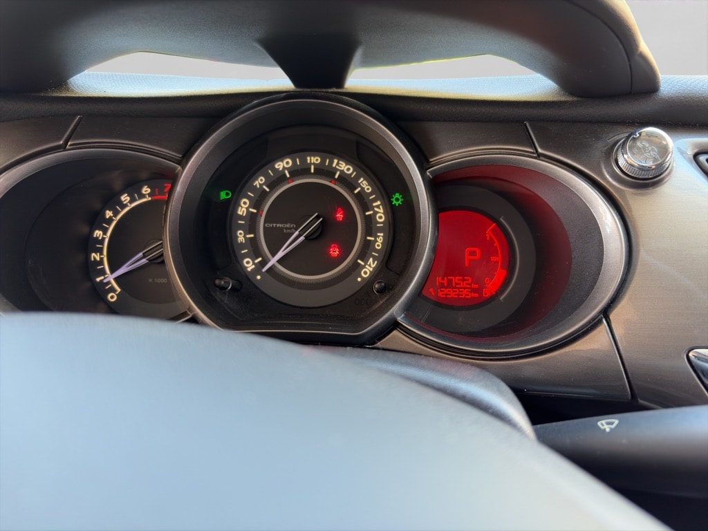 CITROEN C3 1.6i 16V Exclusive Automatic-image-11