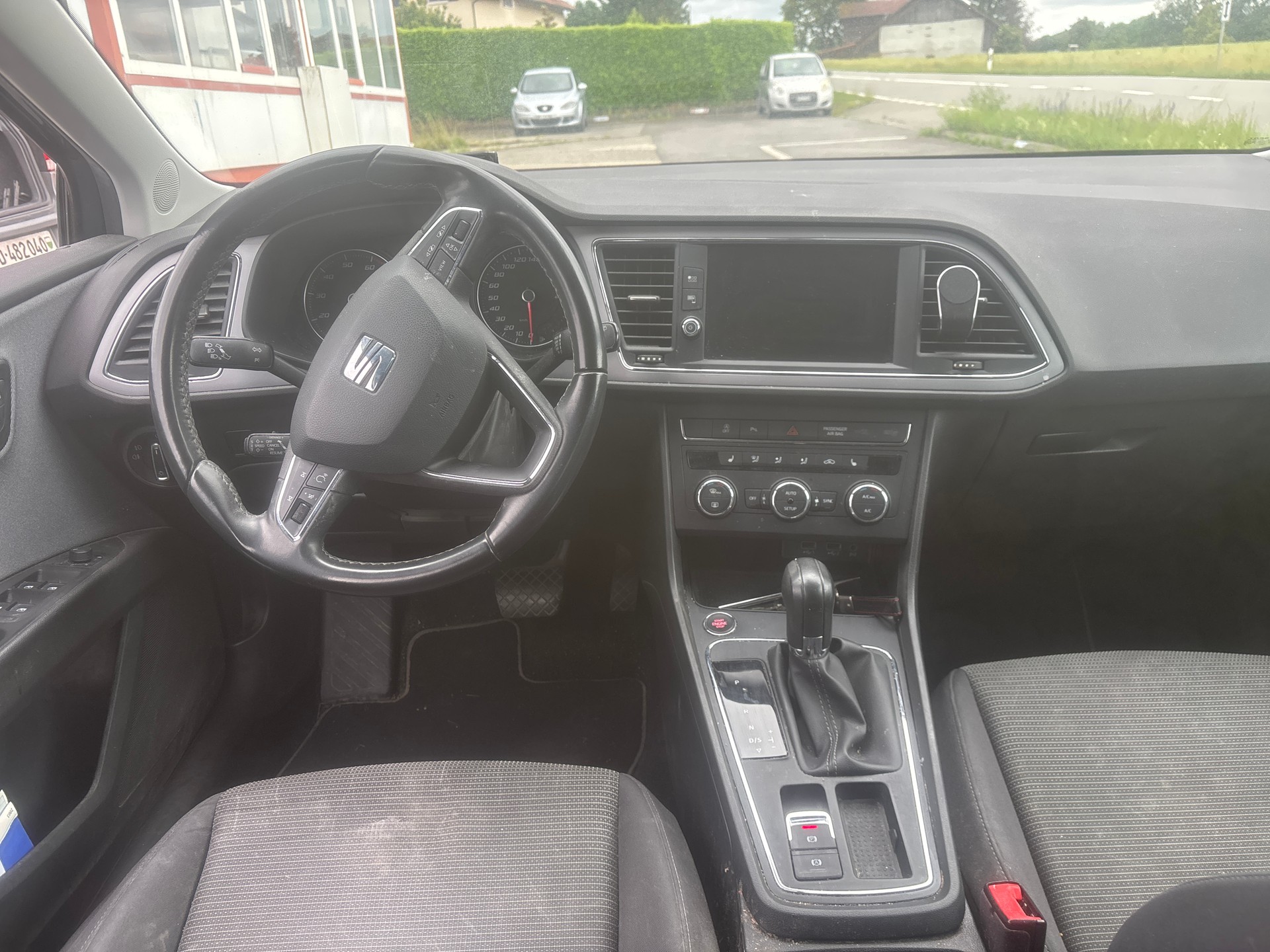 SEAT Leon ST 1.5 TGI Style DSG-image-6