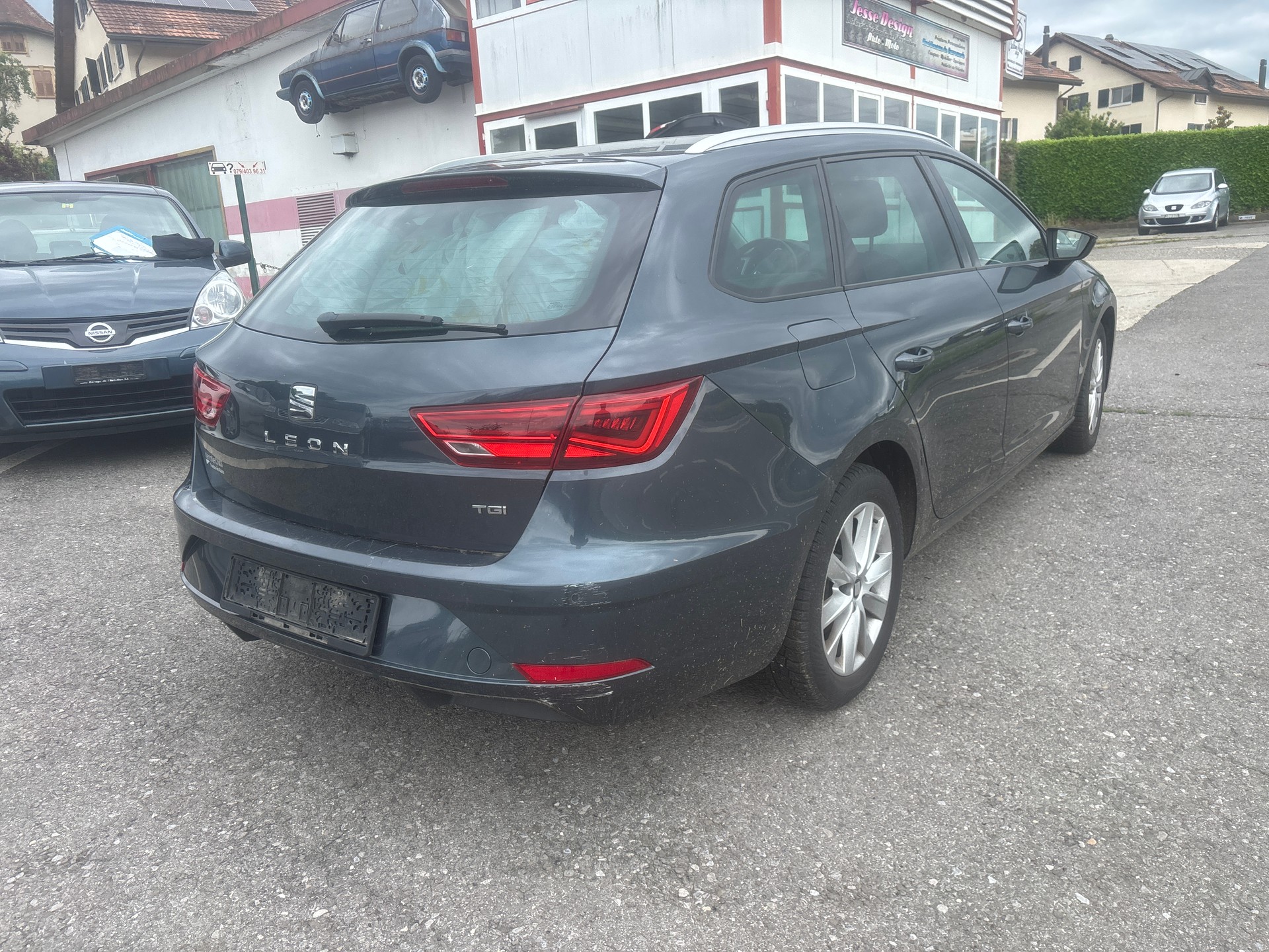 SEAT Leon ST 1.5 TGI Style DSG-image-3