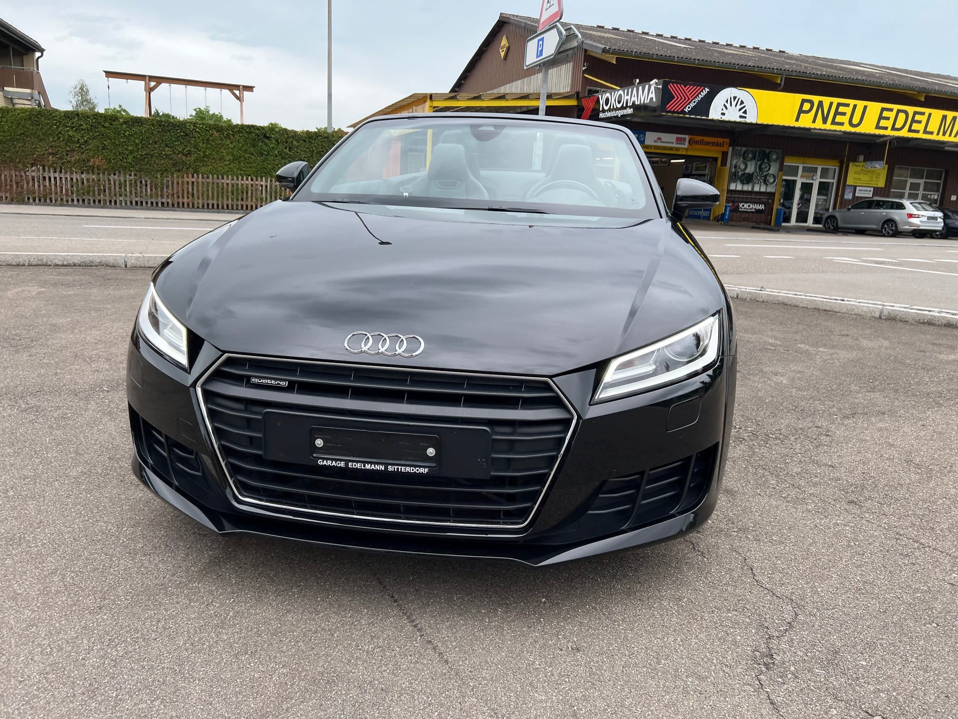 AUDI TT Roadster 2.0 TFSI quattro S-tronic von OTC-showroom-element-2